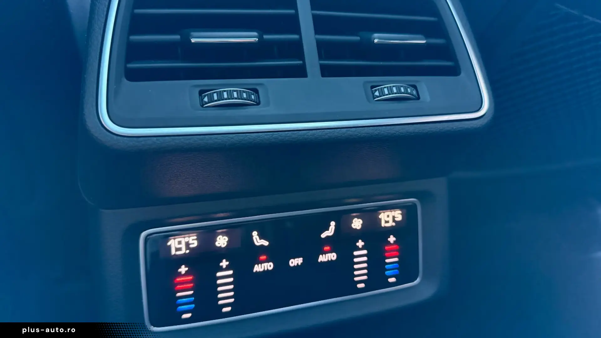 Audi Q8 e-tron 55 quattro Sportback S LINE