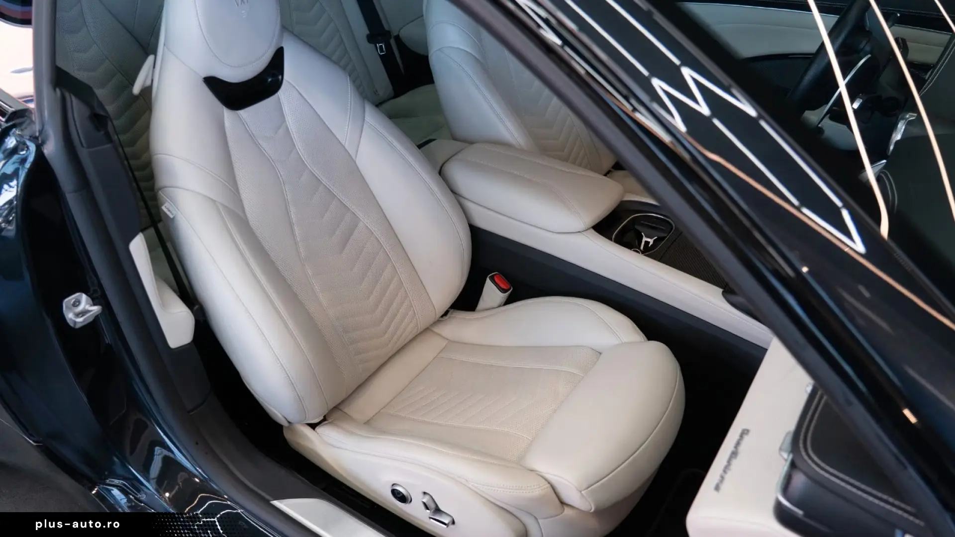 Maserati GranTurismo Trofeo   AWD • AIR SUSPENSION
