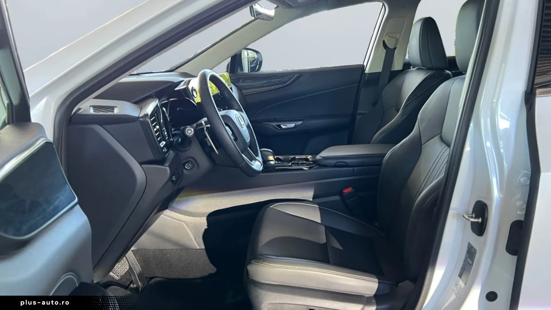 Lexus NX 450h  E-FOUR Business Line   PHEV • AWD