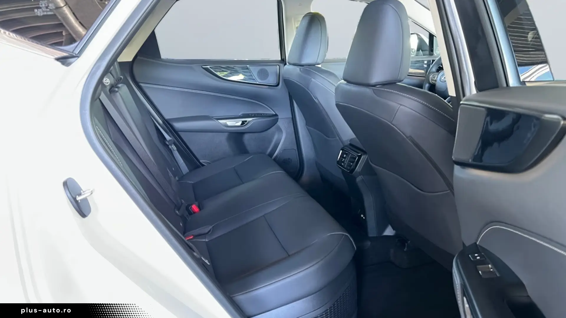 Lexus NX 450h  E-FOUR Business Line   PHEV • AWD