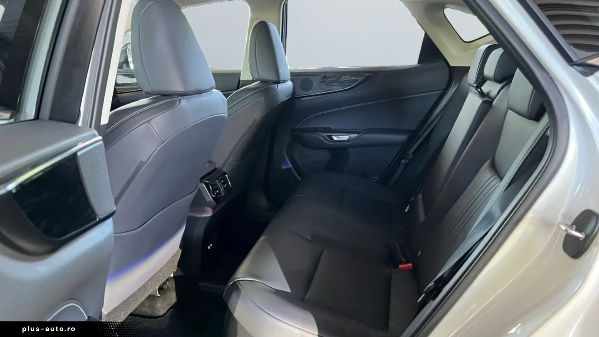 Lexus NX 450h  E-FOUR Business Line   PHEV • AWD