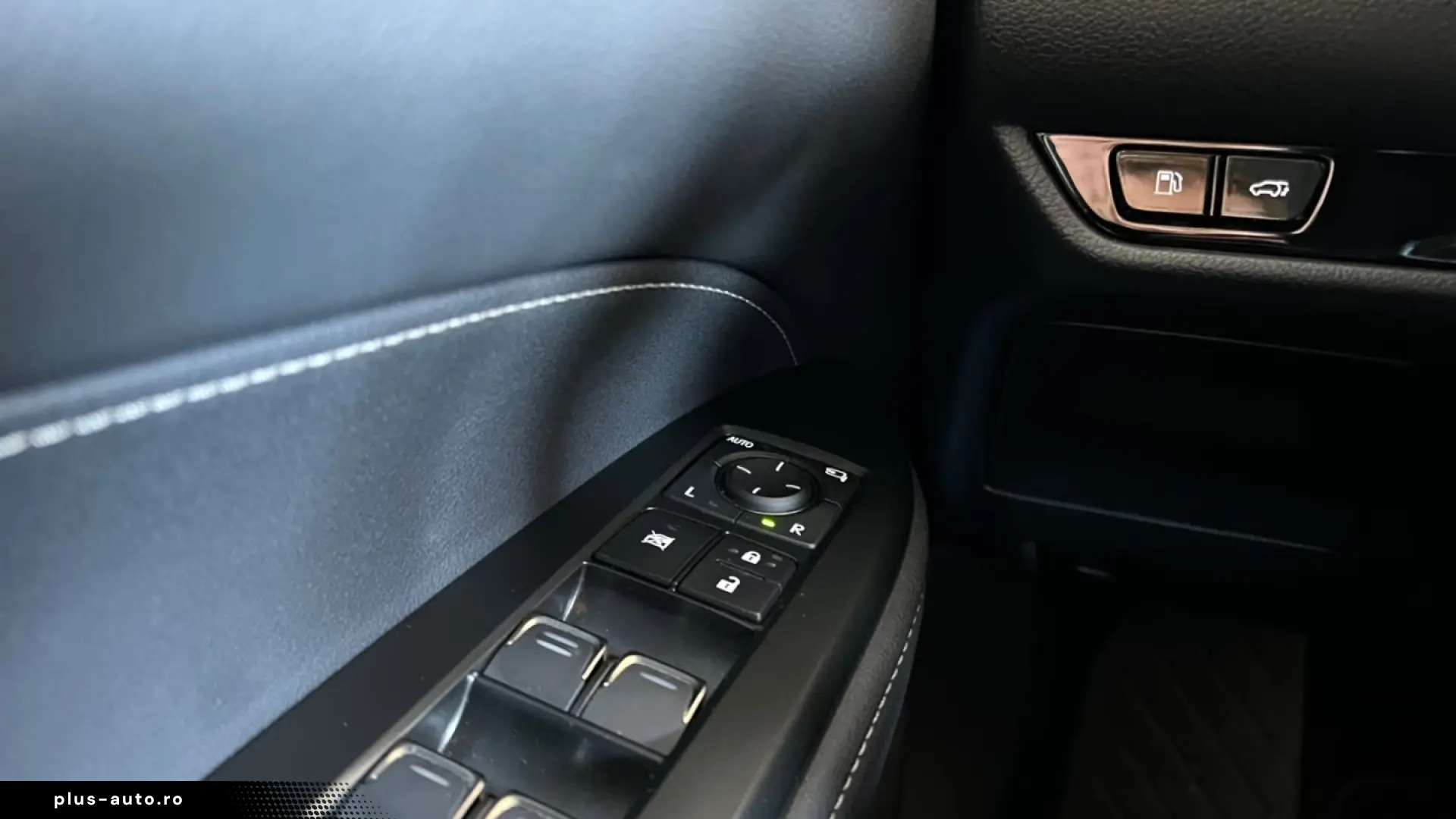 Lexus NX 450h  E-FOUR Business Line   PHEV • AWD