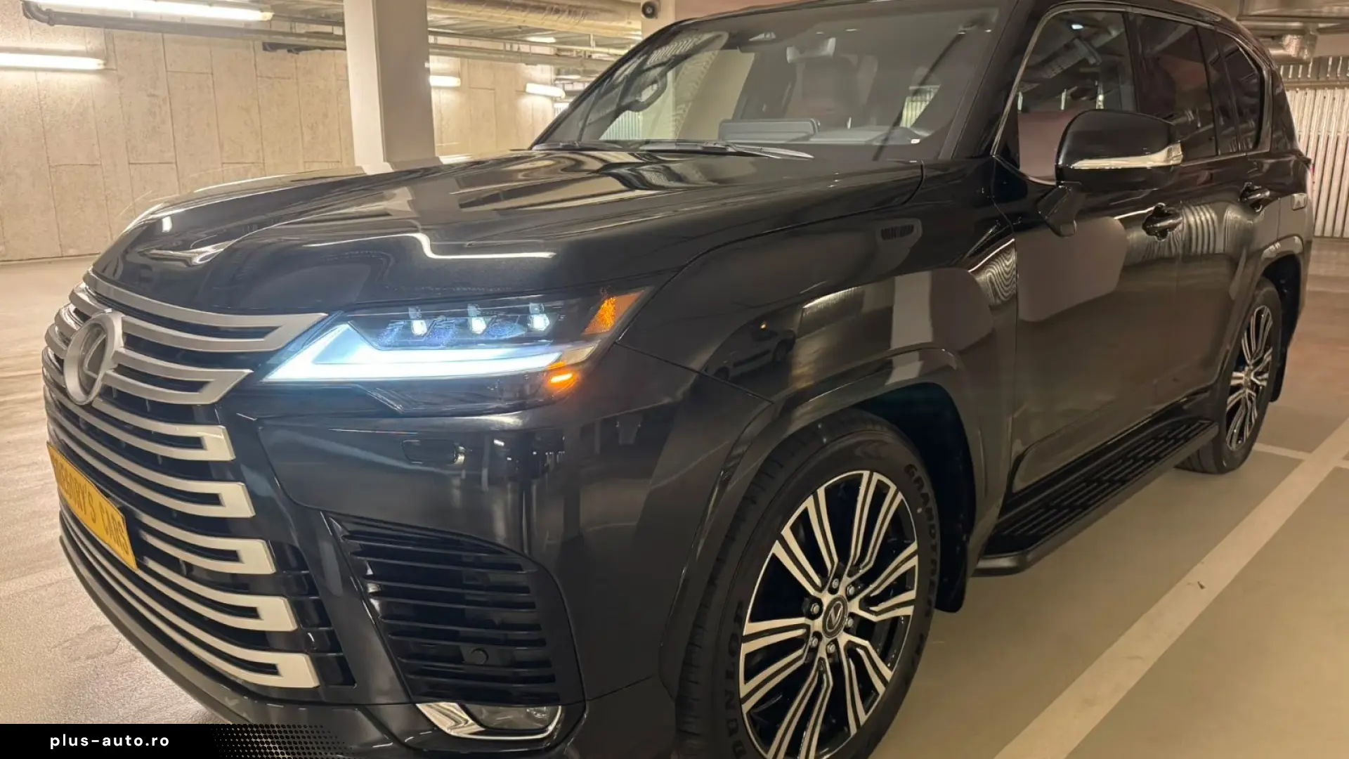 LEXUS LX 600   7 LOCURI • MARK LEVINSON