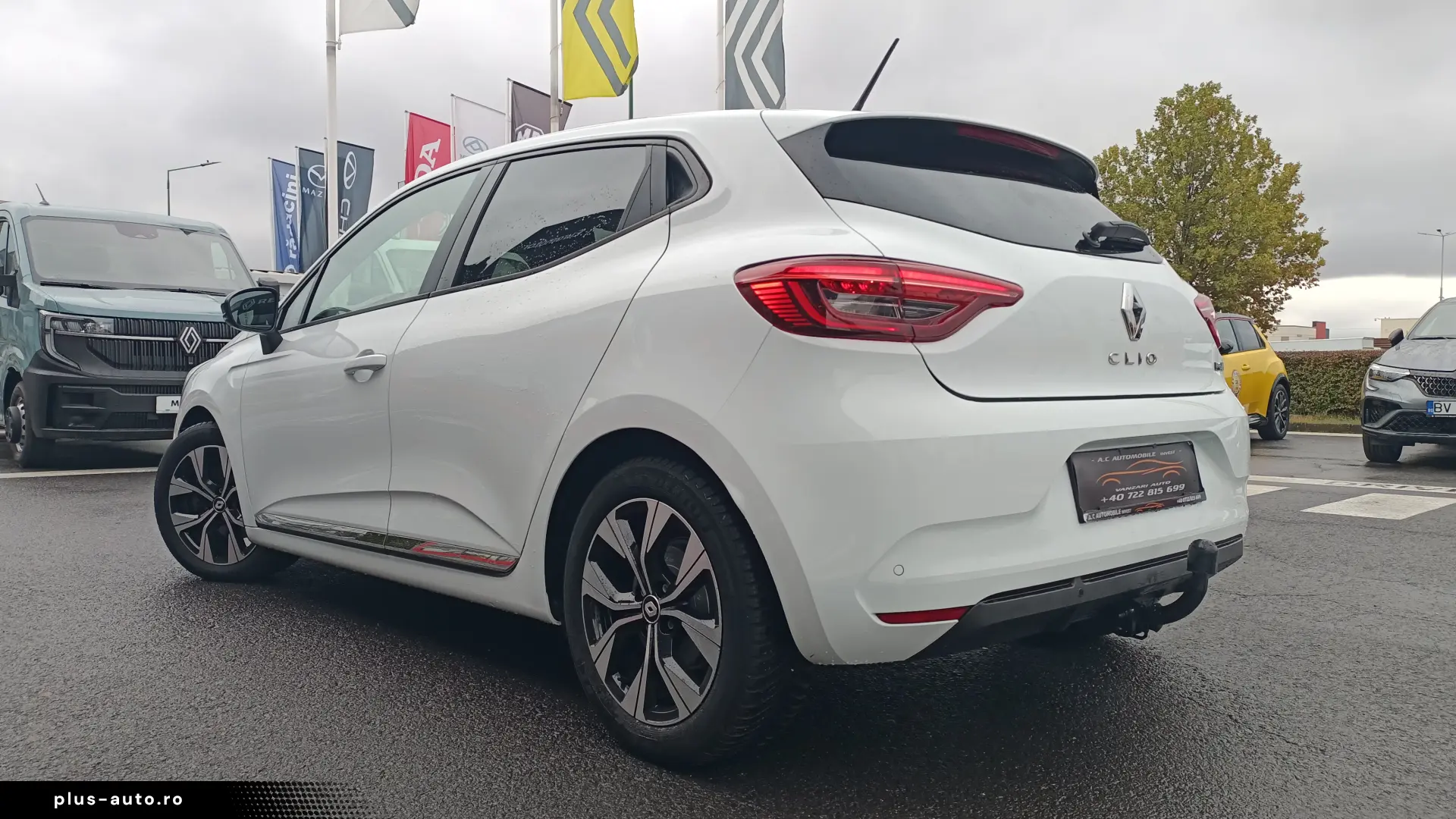 Renault Clio V 1.6 E-TECH HYBRID EVOLUTION 10.2022