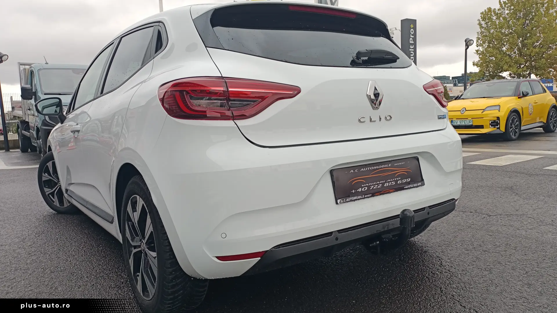 Renault Clio V 1.6 E-TECH HYBRID EVOLUTION 10.2022