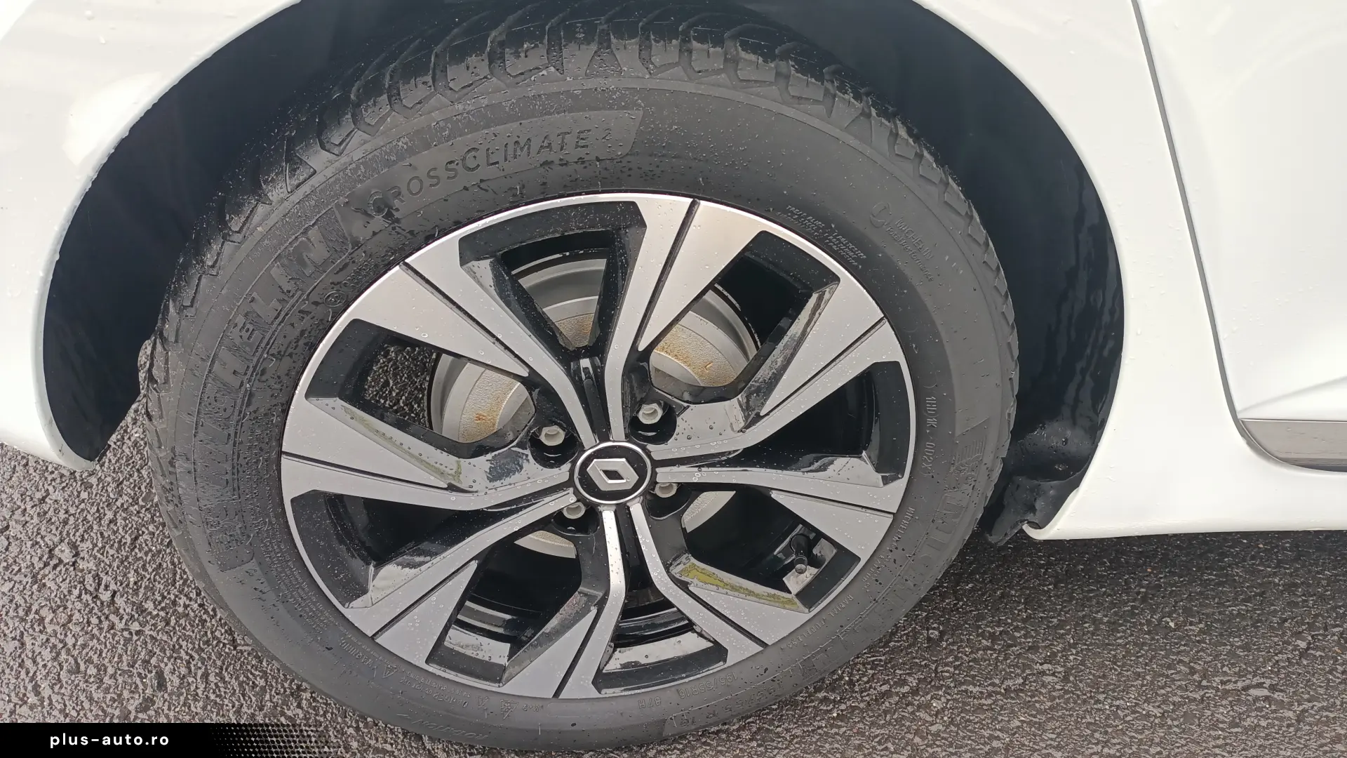 Renault Clio V 1.6 E-TECH HYBRID EVOLUTION 10.2022