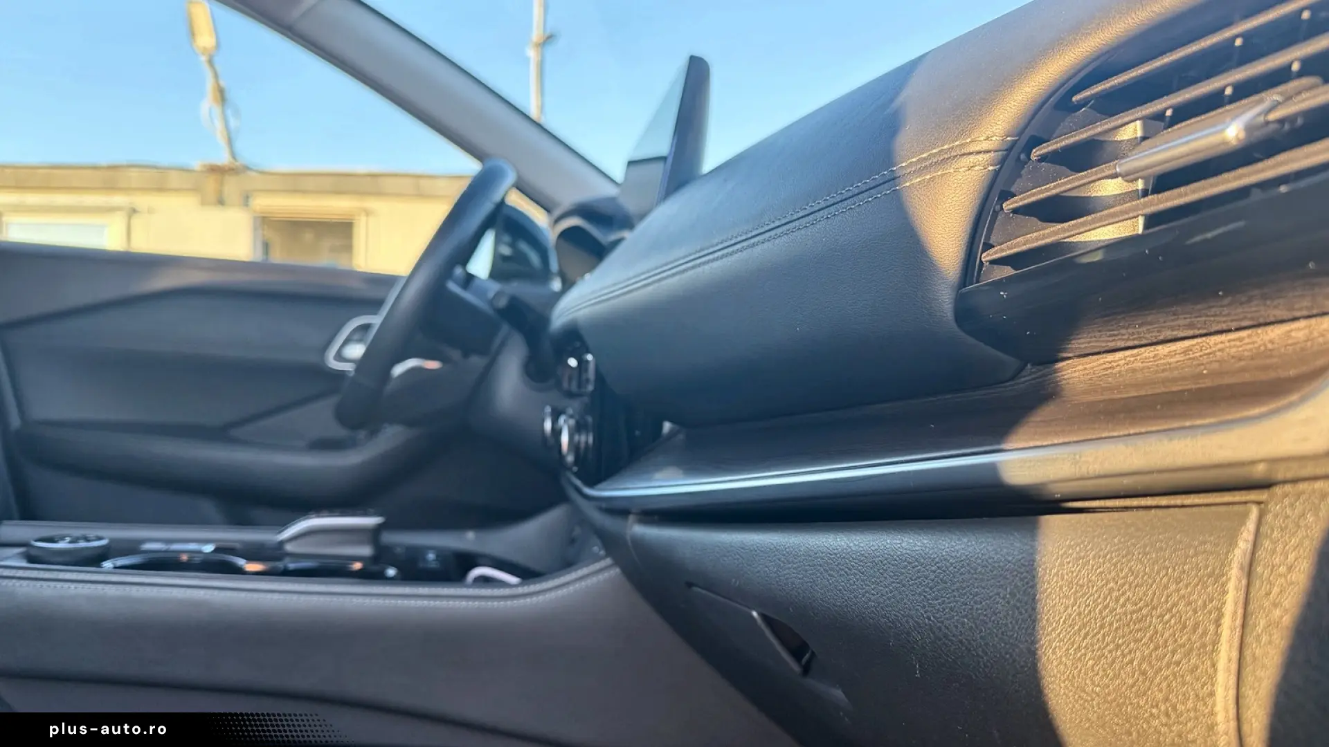 Panoramic   360   HUD   7 locuri   TVA deductibil