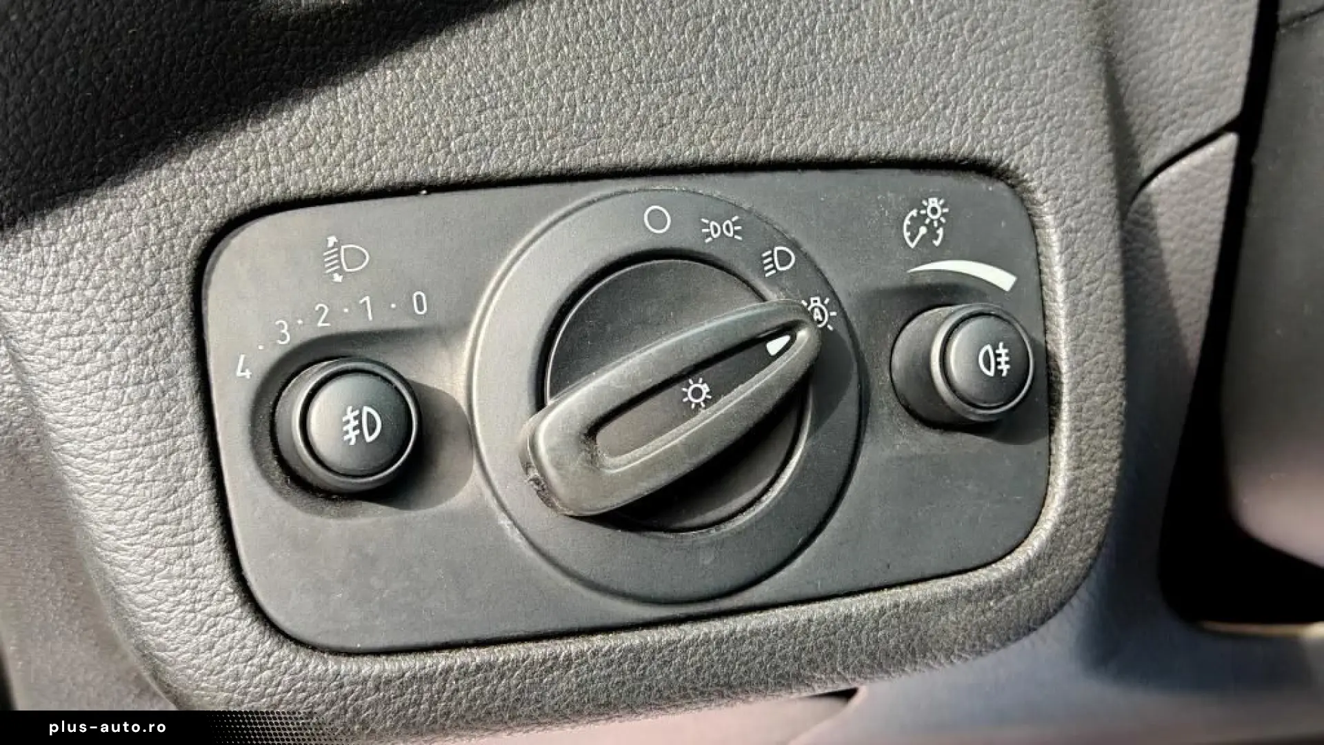 Ford Kuga Titanium 4x4 Diesel Automat 2015 - Rate   Credit