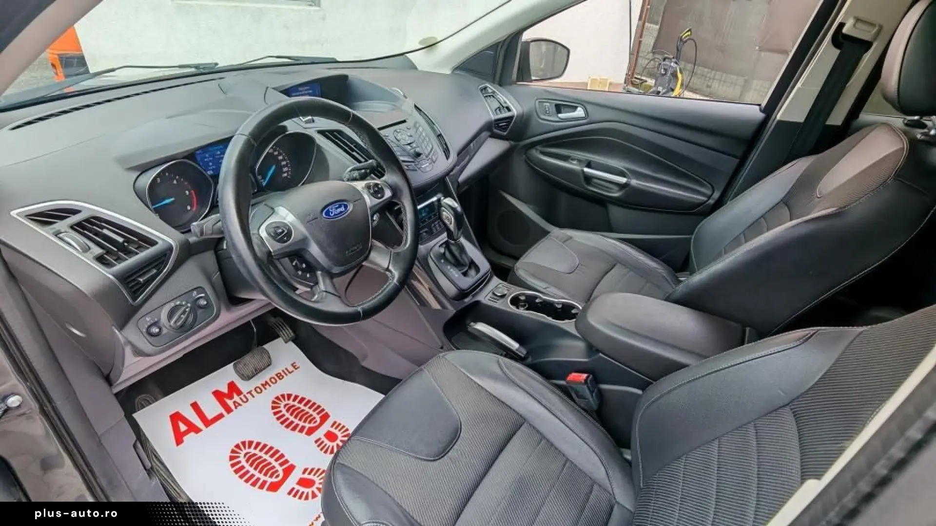 Ford Kuga Titanium 4x4 Diesel Automat 2015 - Rate   Credit