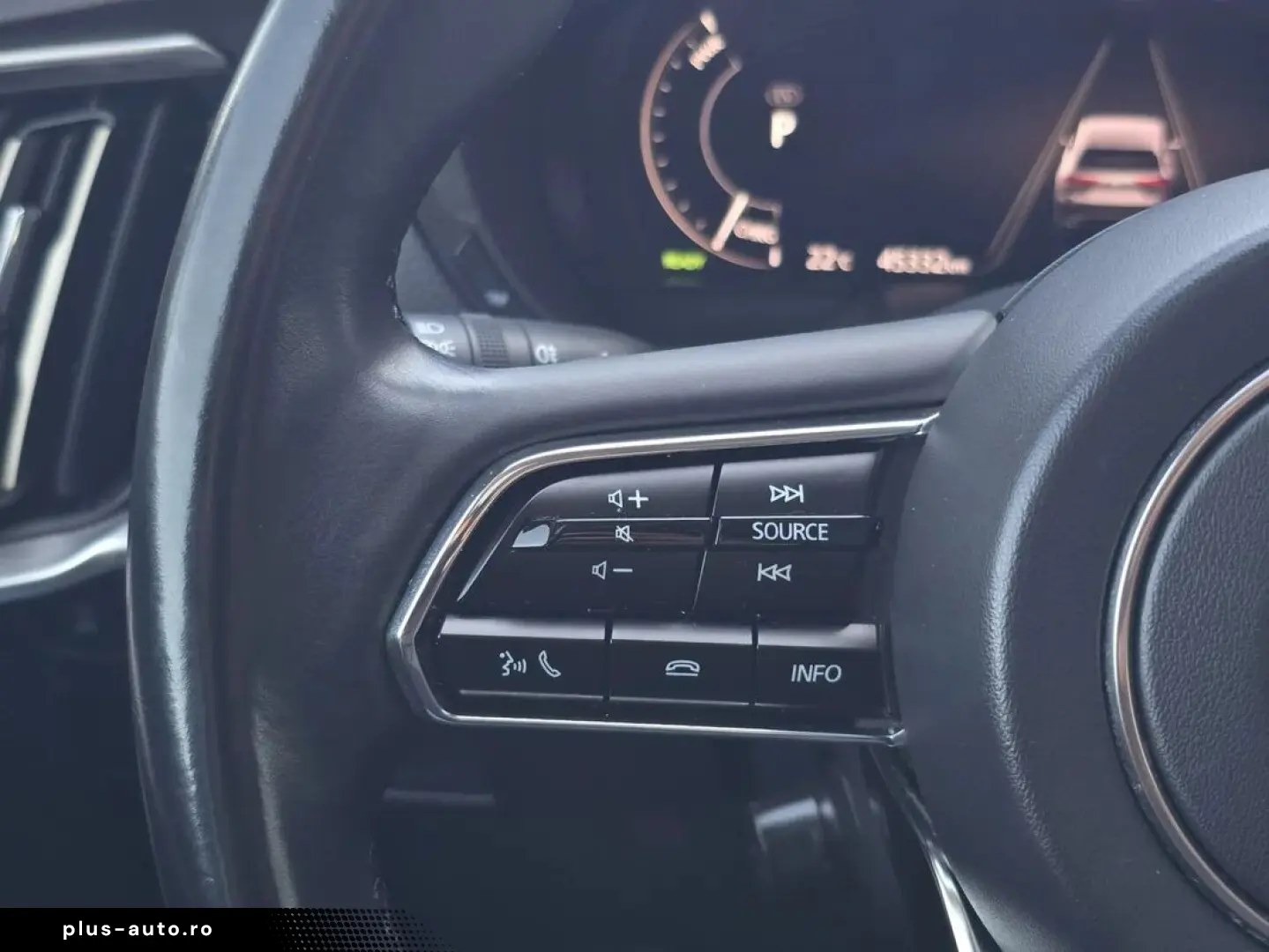 Mazda CX-60 Plug-in Hybrid (PHEV) 2.5   327 Cp - 4x4