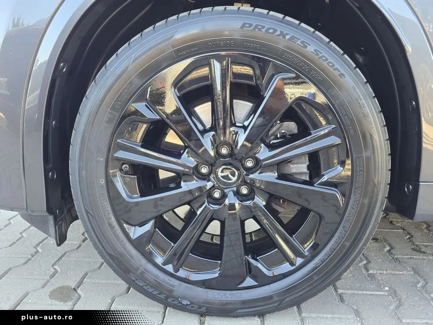 Mazda CX-60 Plug-in Hybrid (PHEV) 2.5   327 Cp - 4x4
