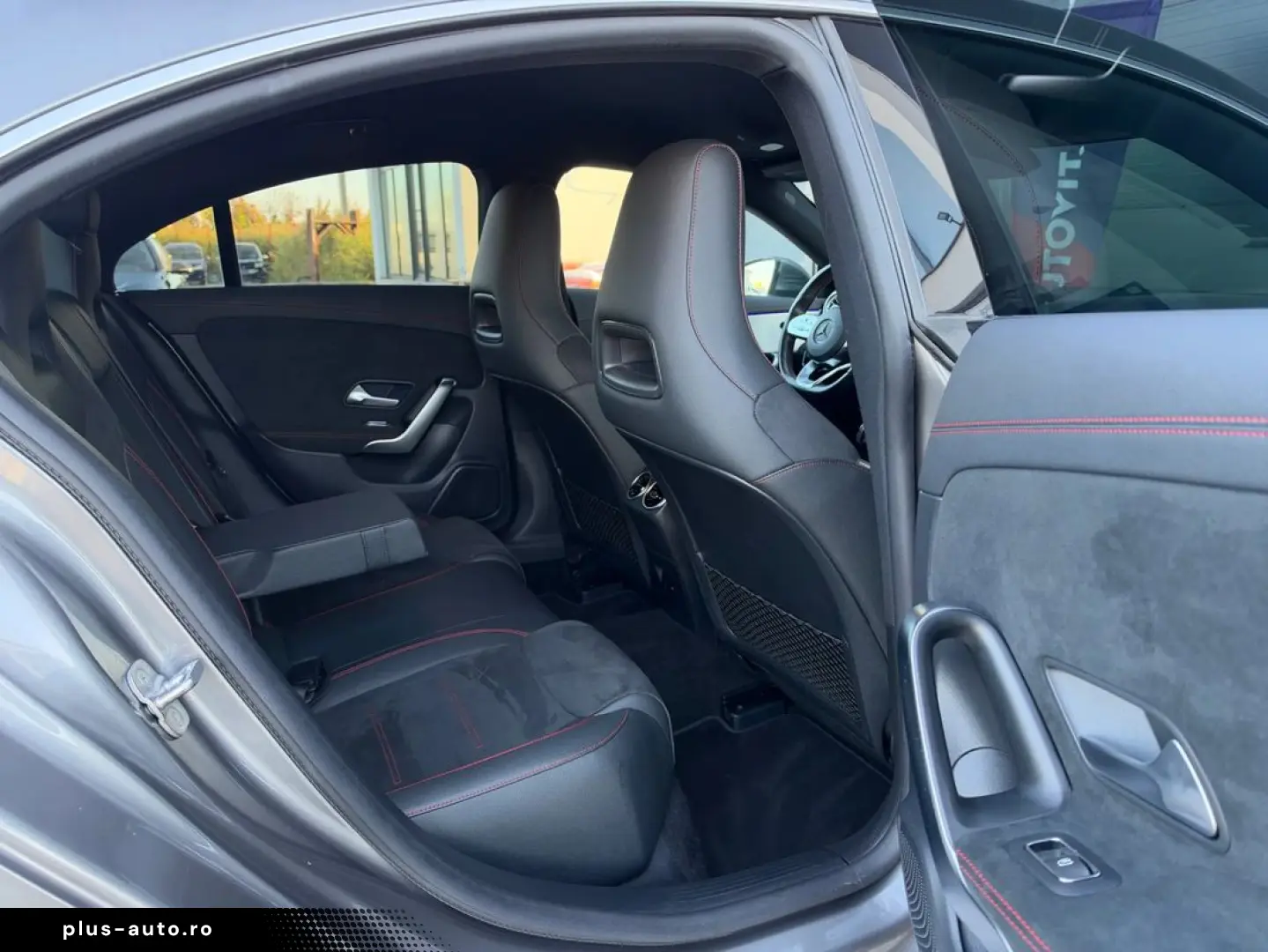 Mercedes-Benz Cla-200