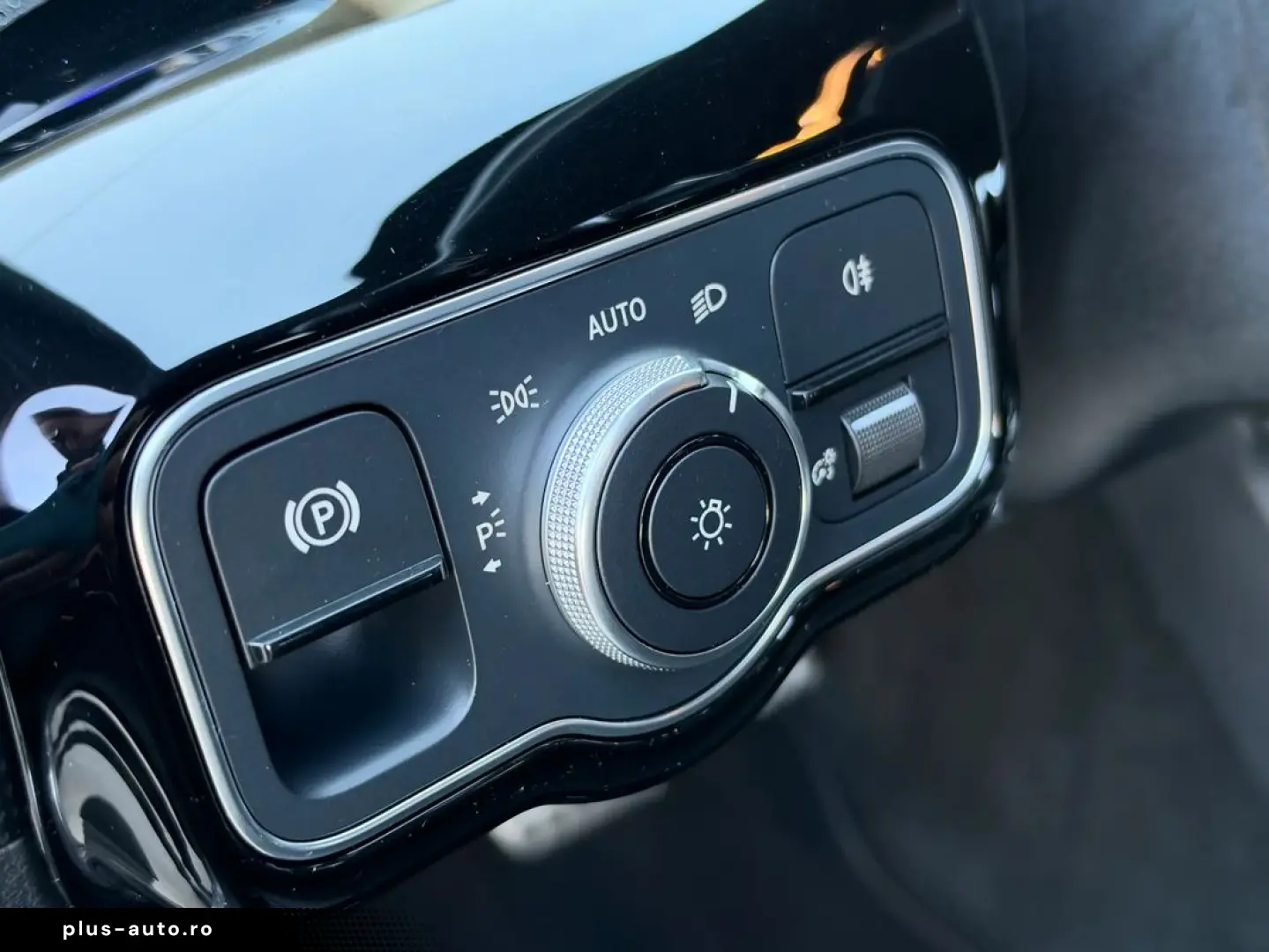Mercedes-Benz Cla-200