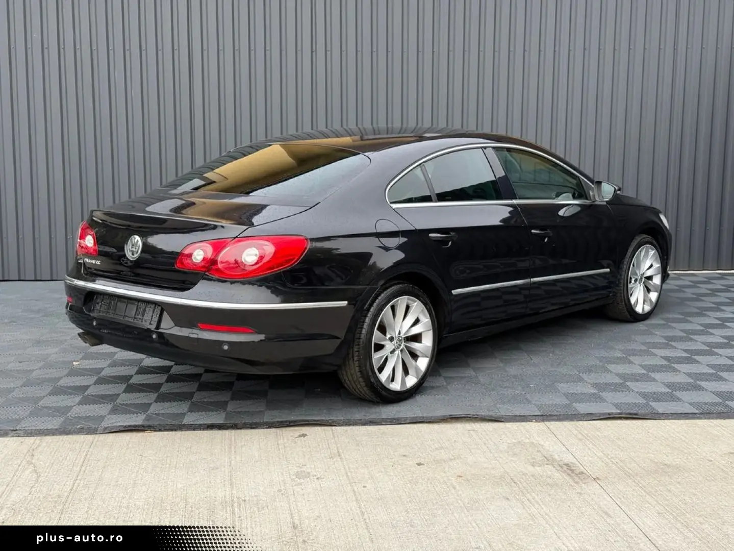 Volkswagen Passat-Cc