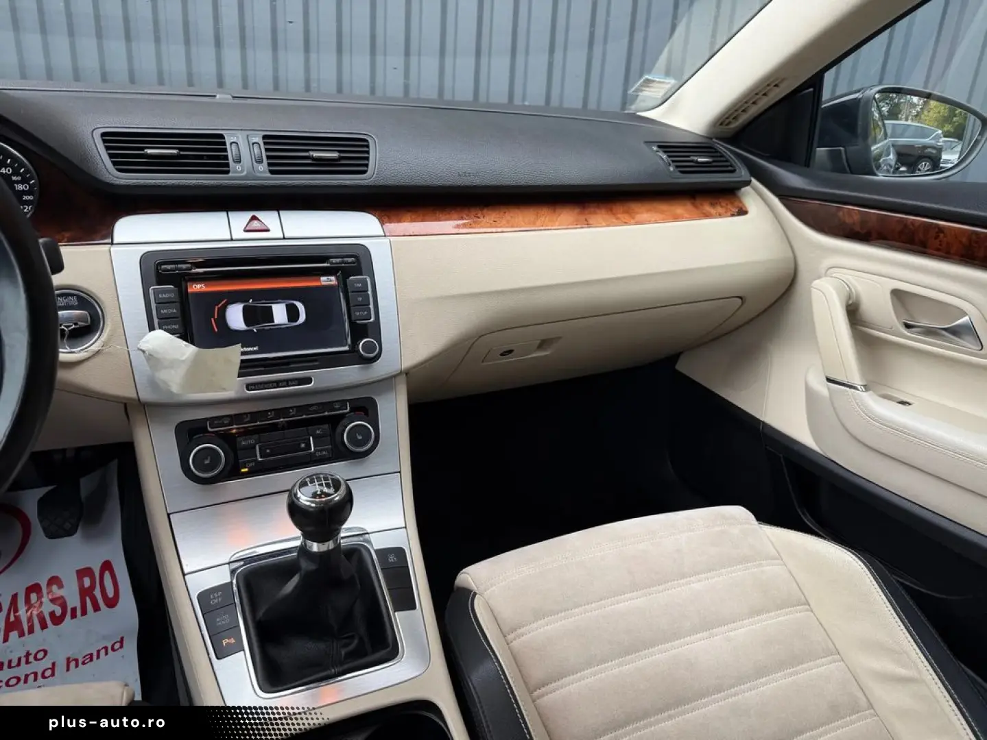 Volkswagen Passat-Cc