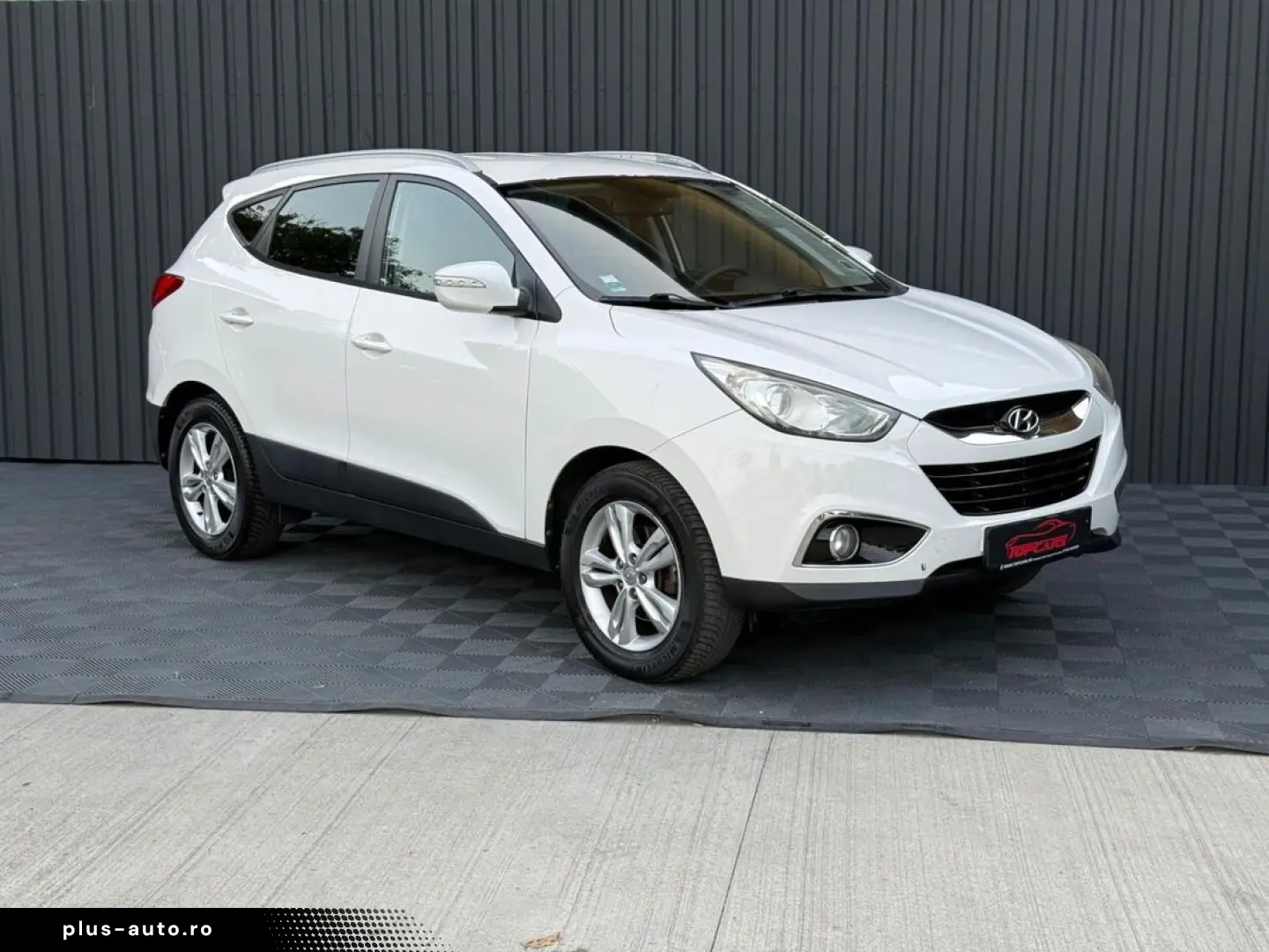 Hyundai ix35 2.0 CRDi 4x4    Vindem in Rate Avans Zero cu Bu