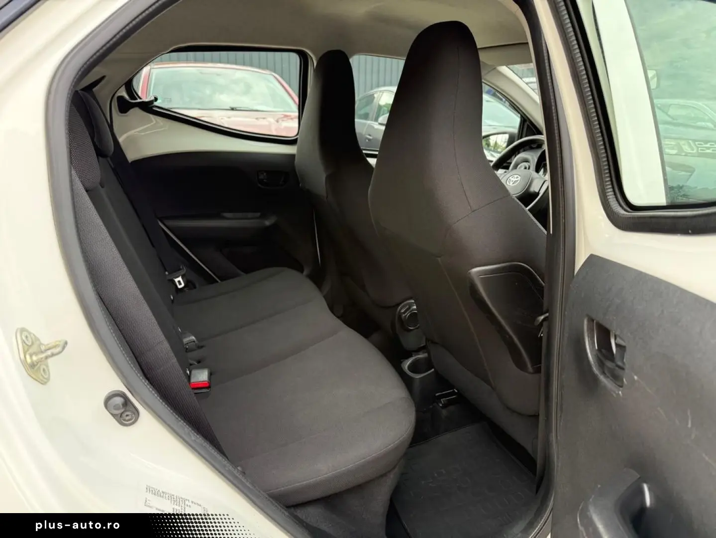 Toyota Aygo 1.0i    Vindem in Rate Avans Zero cu Buletinul