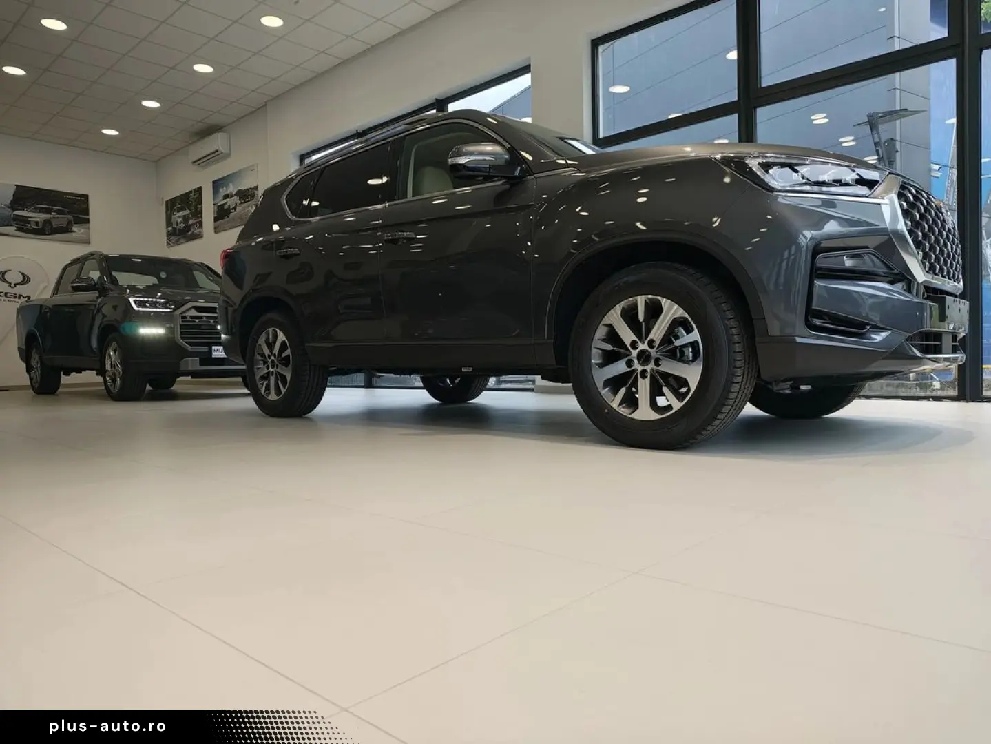 Kg-Mobility Rexton