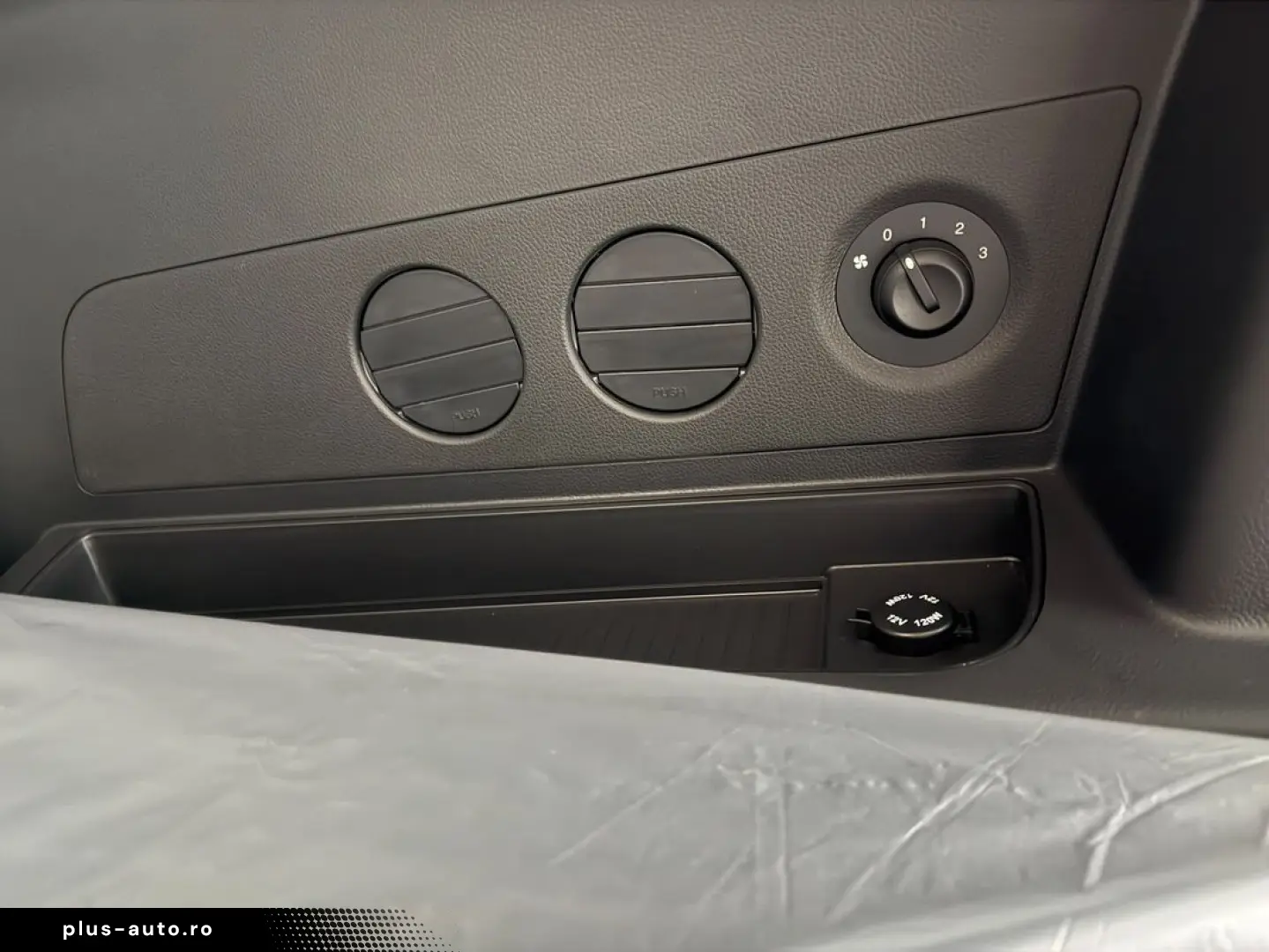 Kg-Mobility Rexton