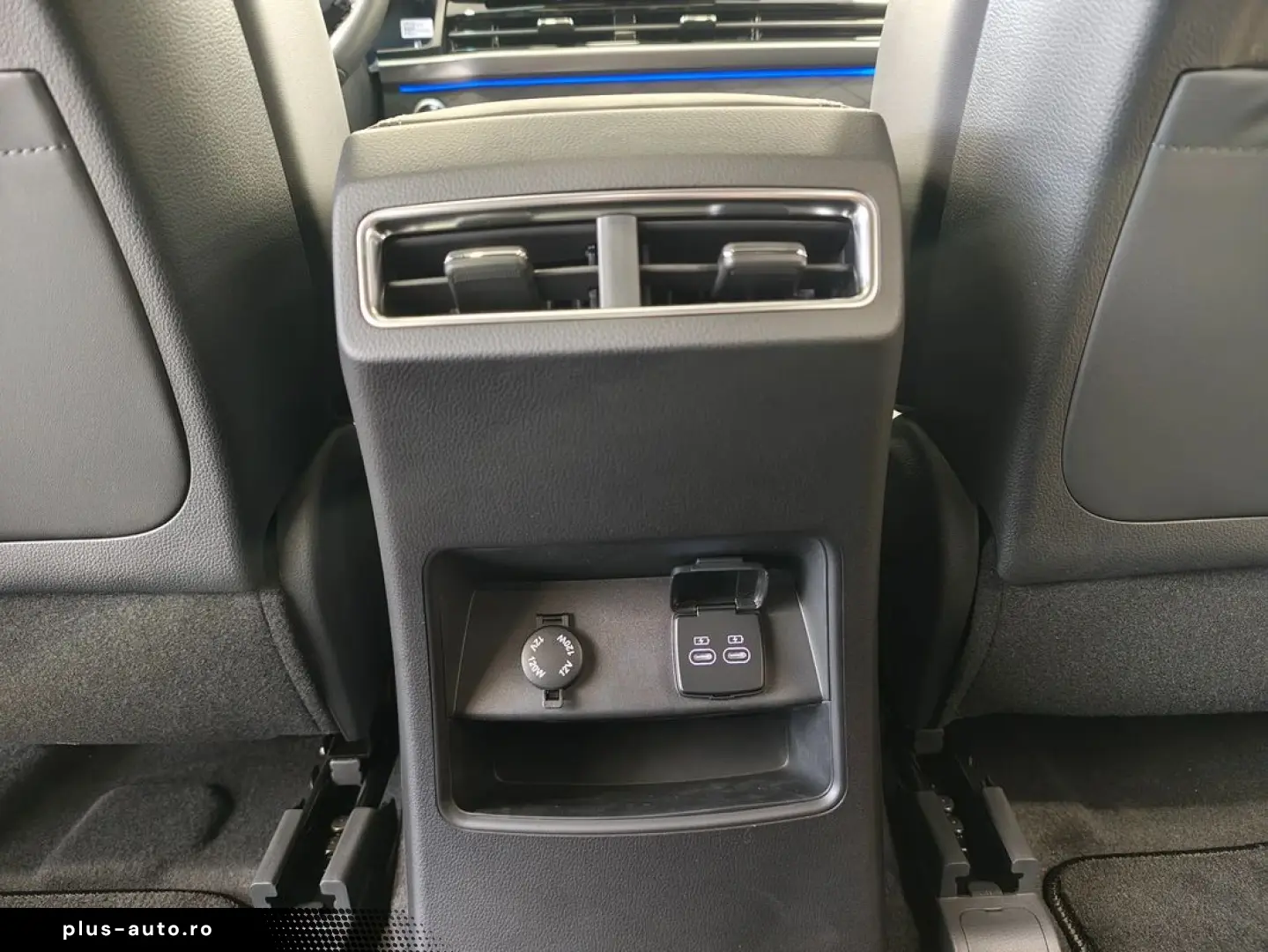 Kg-Mobility Rexton