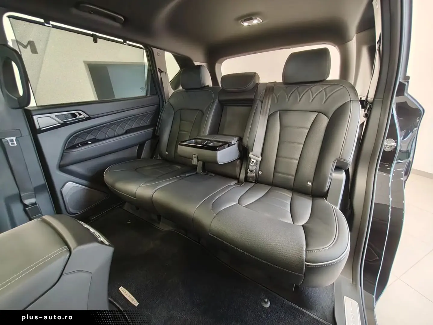 Kg-Mobility Rexton