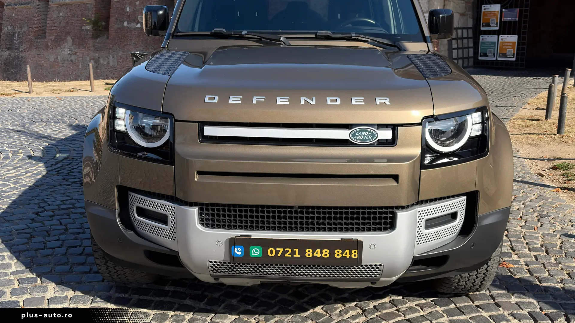 Land Rover Defender 110 D200 2020 AWD Automată 65.000 KM
