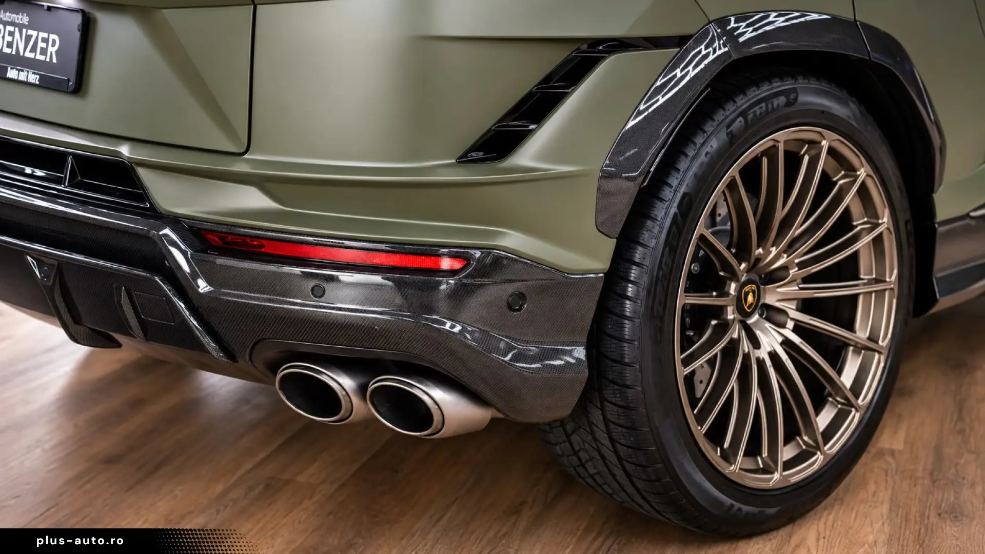 Lamborghini Urus Performante 4x4 –  Carbon  Alcantara