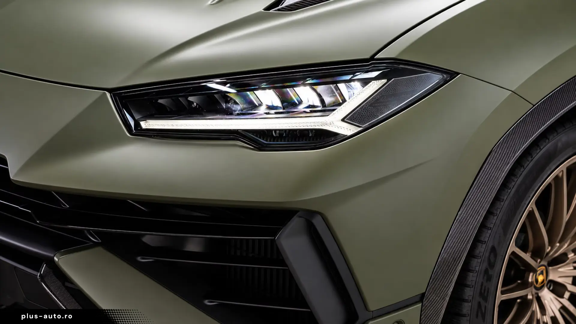 Lamborghini Urus Performante 4x4 –  Carbon  Alcantara