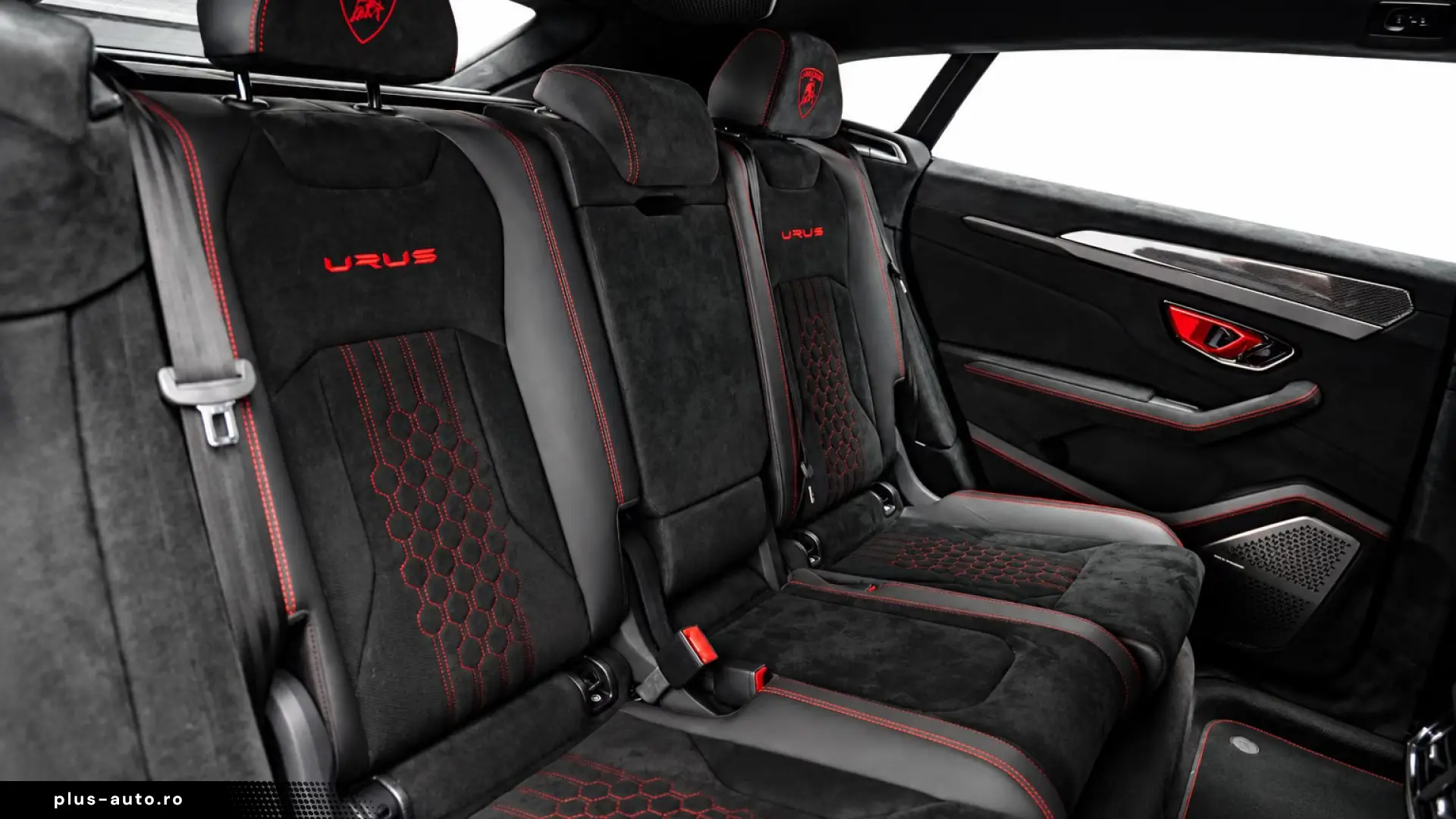 Lamborghini Urus Performante 4x4 –  Carbon  Alcantara