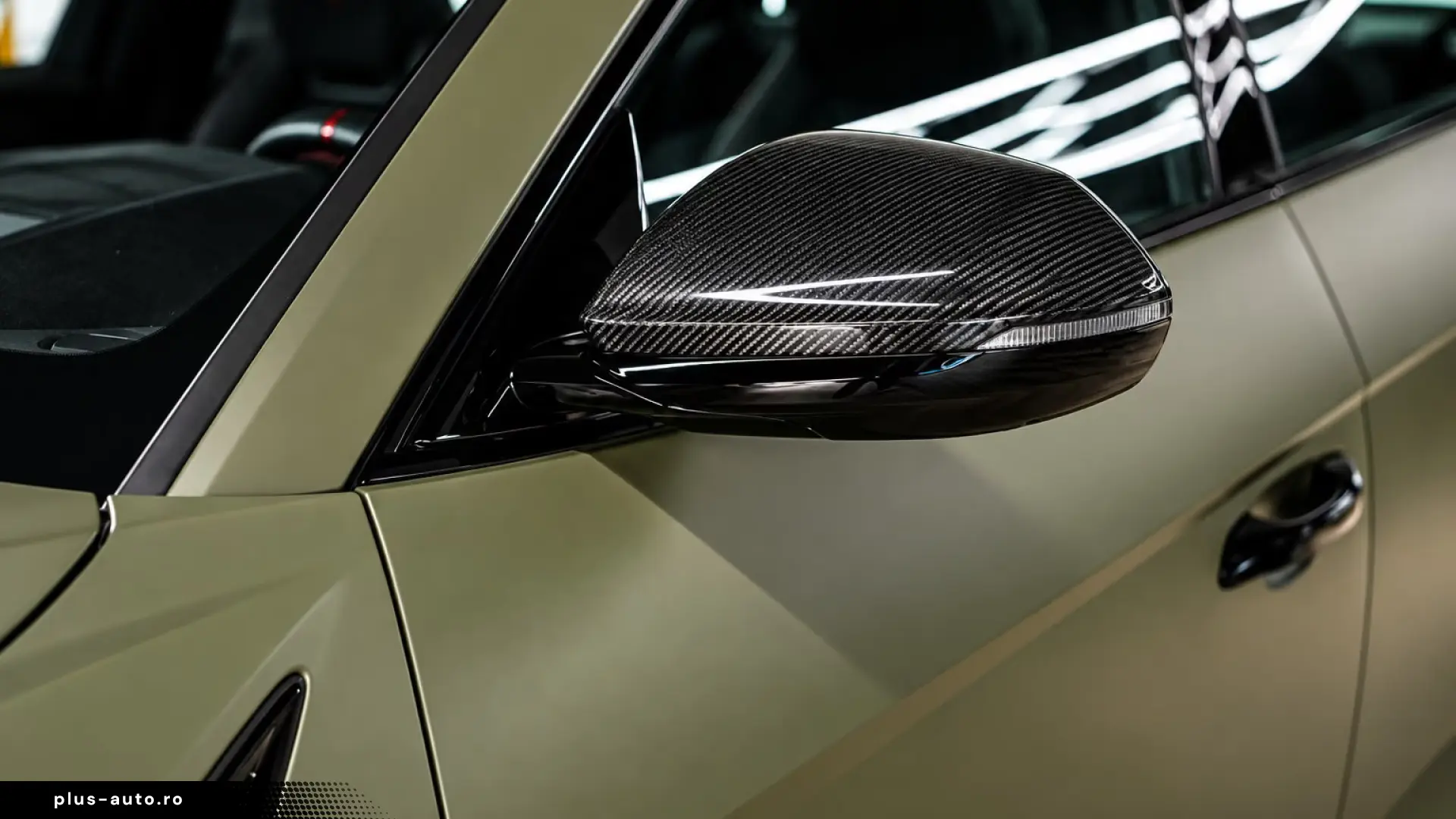 Lamborghini Urus Performante 4x4 –  Carbon  Alcantara