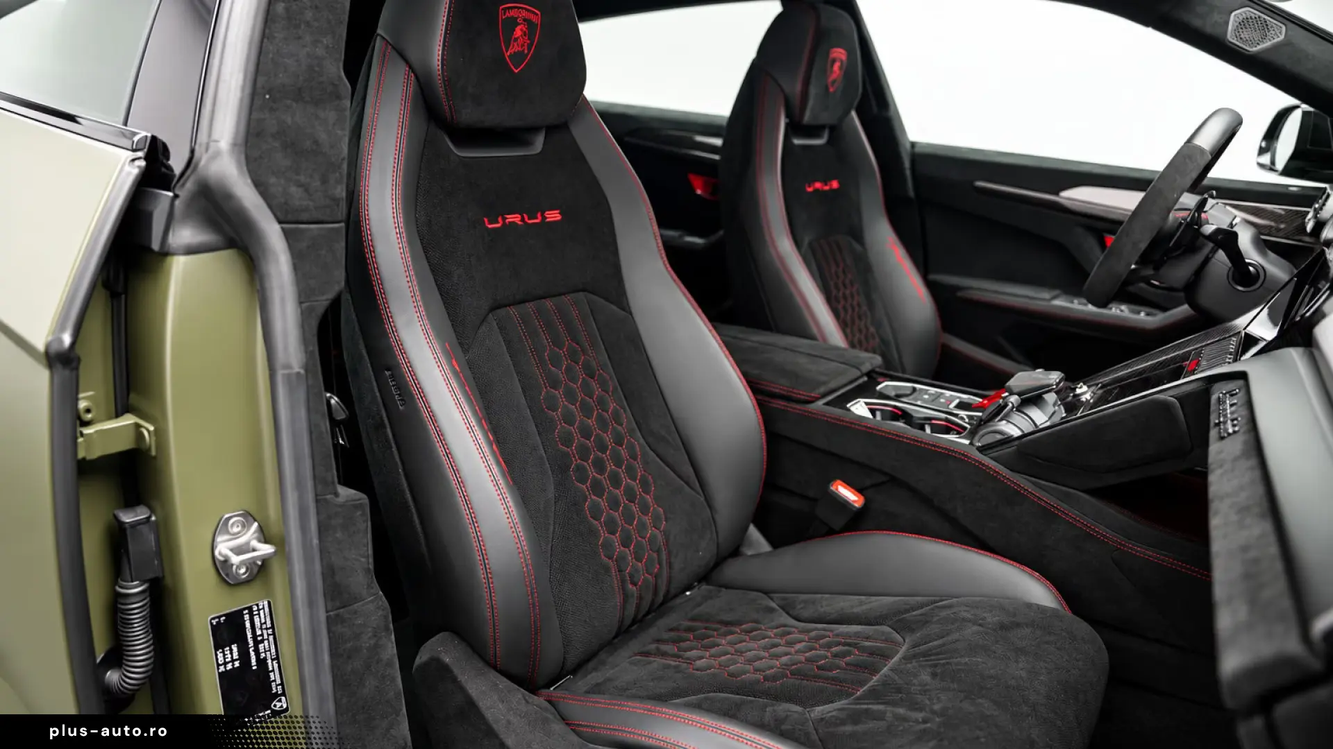 Lamborghini Urus Performante 4x4 –  Carbon  Alcantara