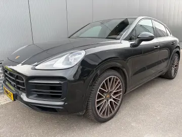 PORSCHE Cayenne Coupe Platinum Edition Voll Voll Voll