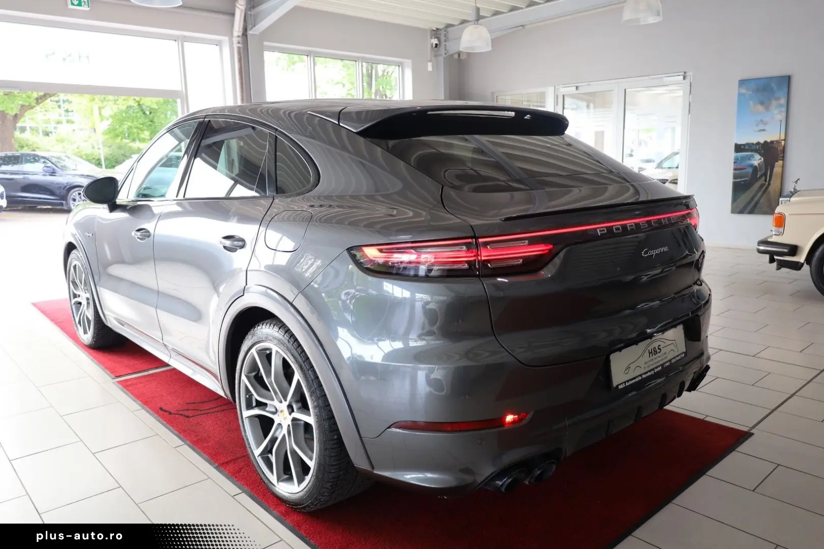 PORSCHE Cayenne Coupe E-Hybrid Sport-Design-Paket
