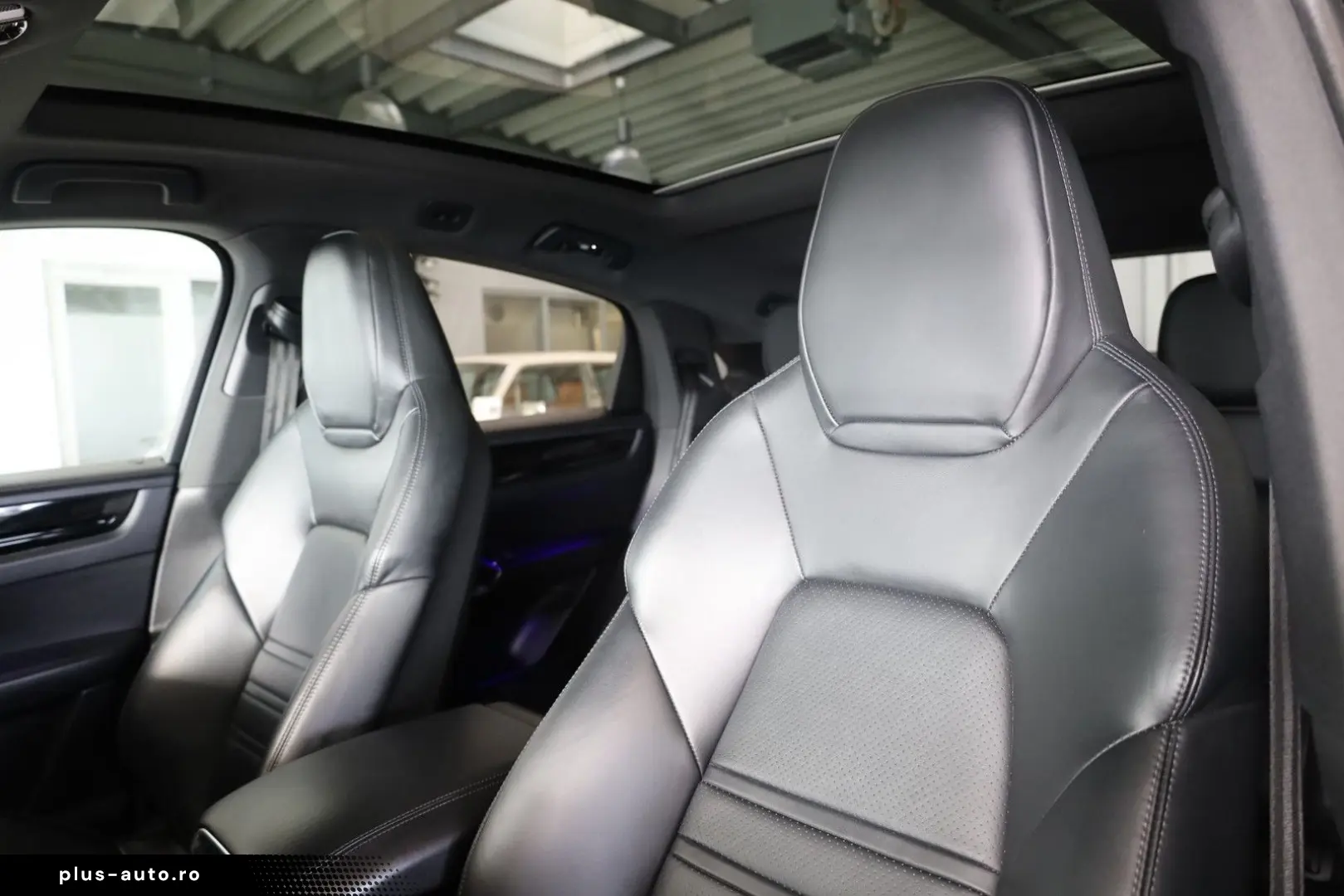 PORSCHE Cayenne Coupe E-Hybrid Sport-Design-Paket