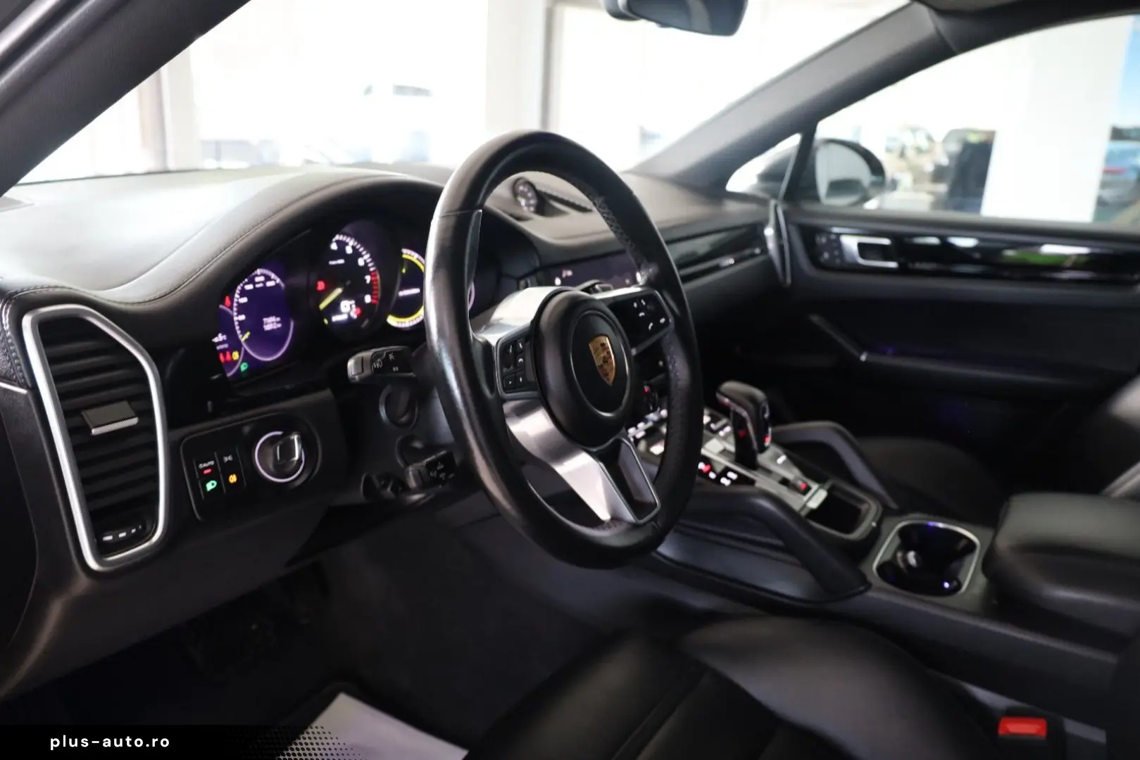 PORSCHE Cayenne Coupe E-Hybrid Sport-Design-Paket