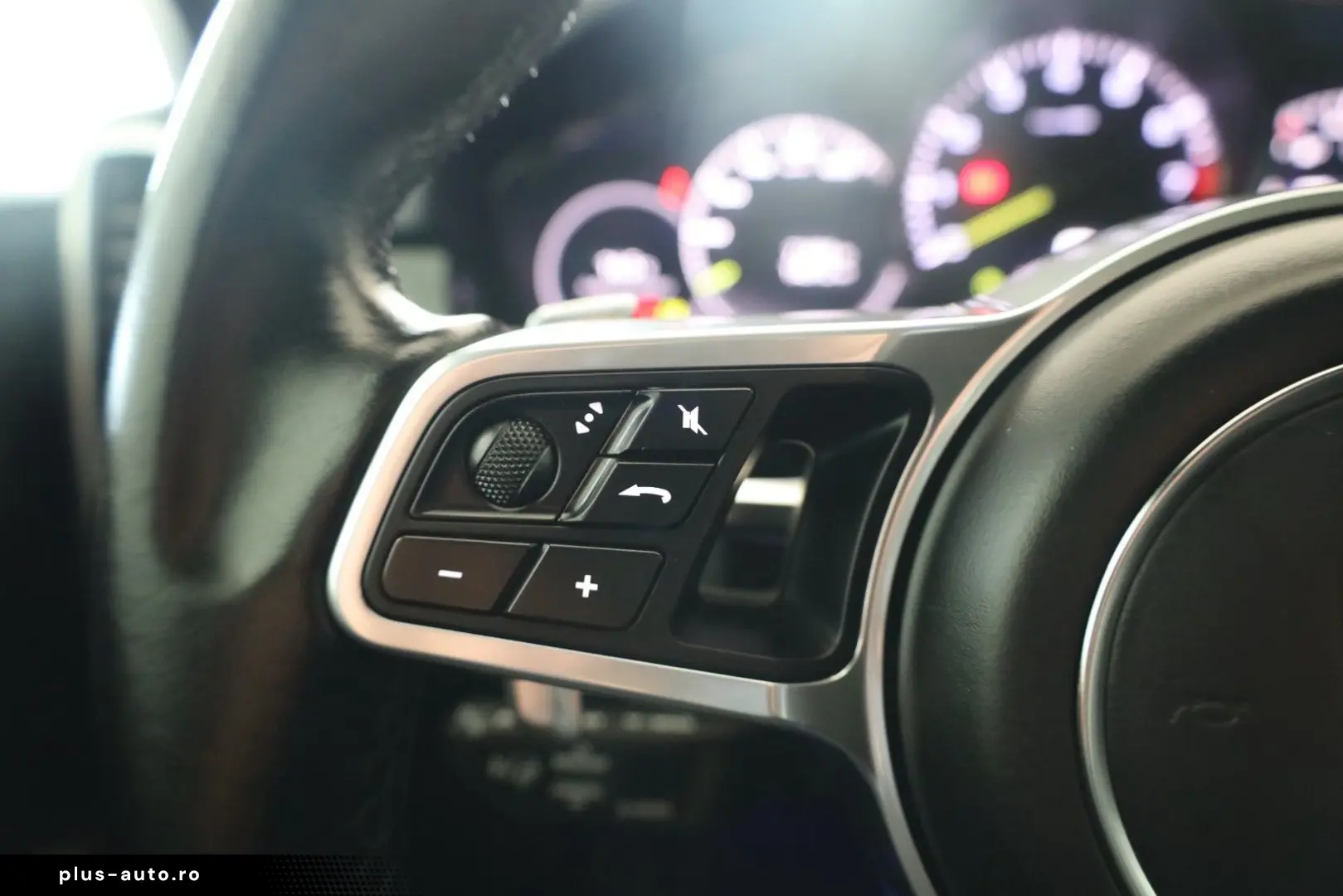 PORSCHE Cayenne Coupe E-Hybrid Sport-Design-Paket