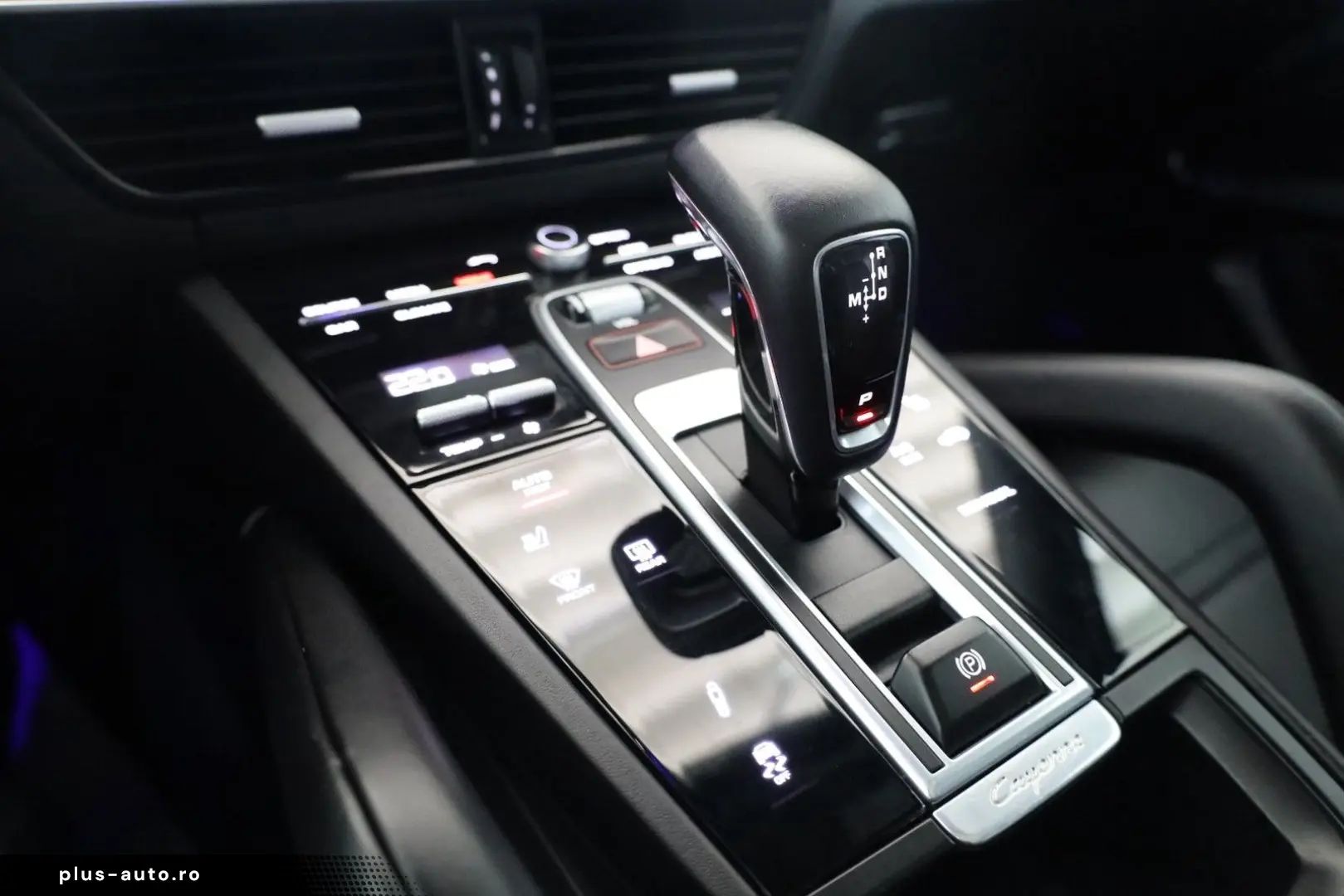 PORSCHE Cayenne Coupe E-Hybrid Sport-Design-Paket