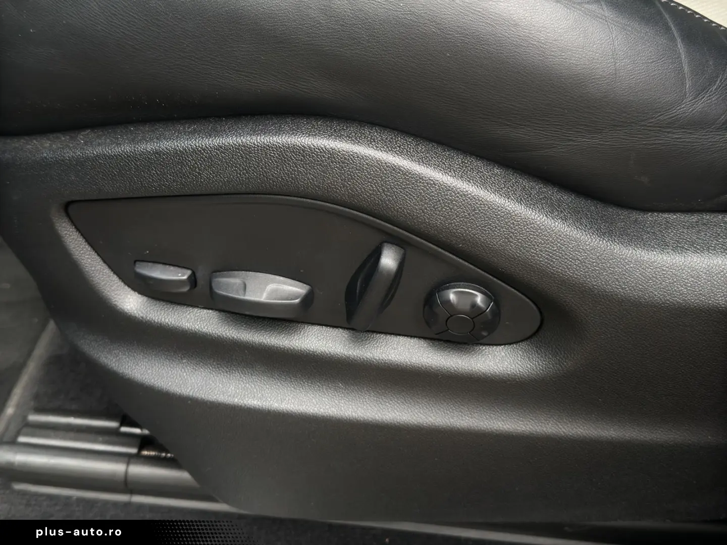 PORSCHE Cayenne Coupé Platinum Edition LUFT HUD BOSE