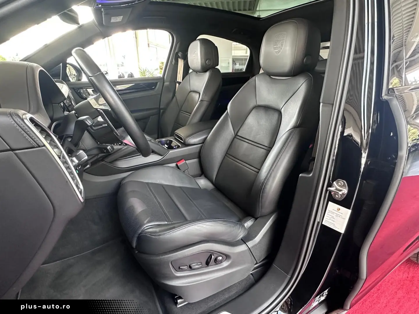 PORSCHE Cayenne S Coupé Platinum Edition Vierradlenkung