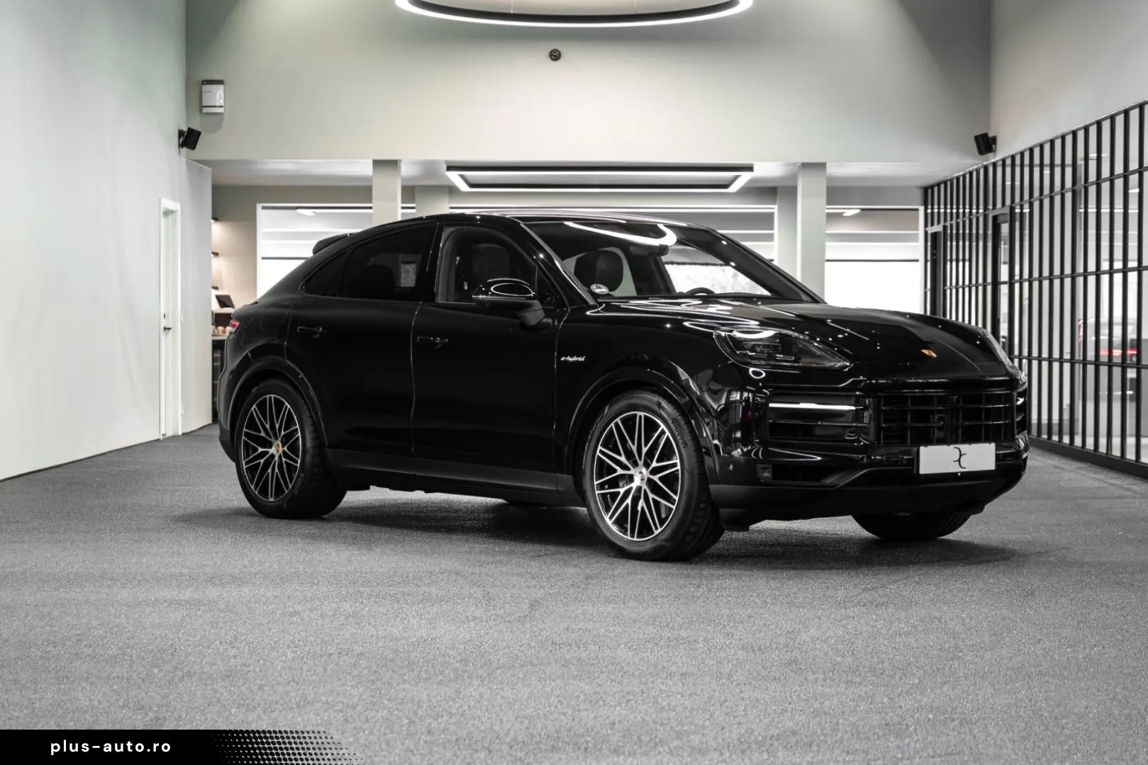 PORSCHE Cayenne Coupe E-Hybrid  BOSE  PASM  Panorama