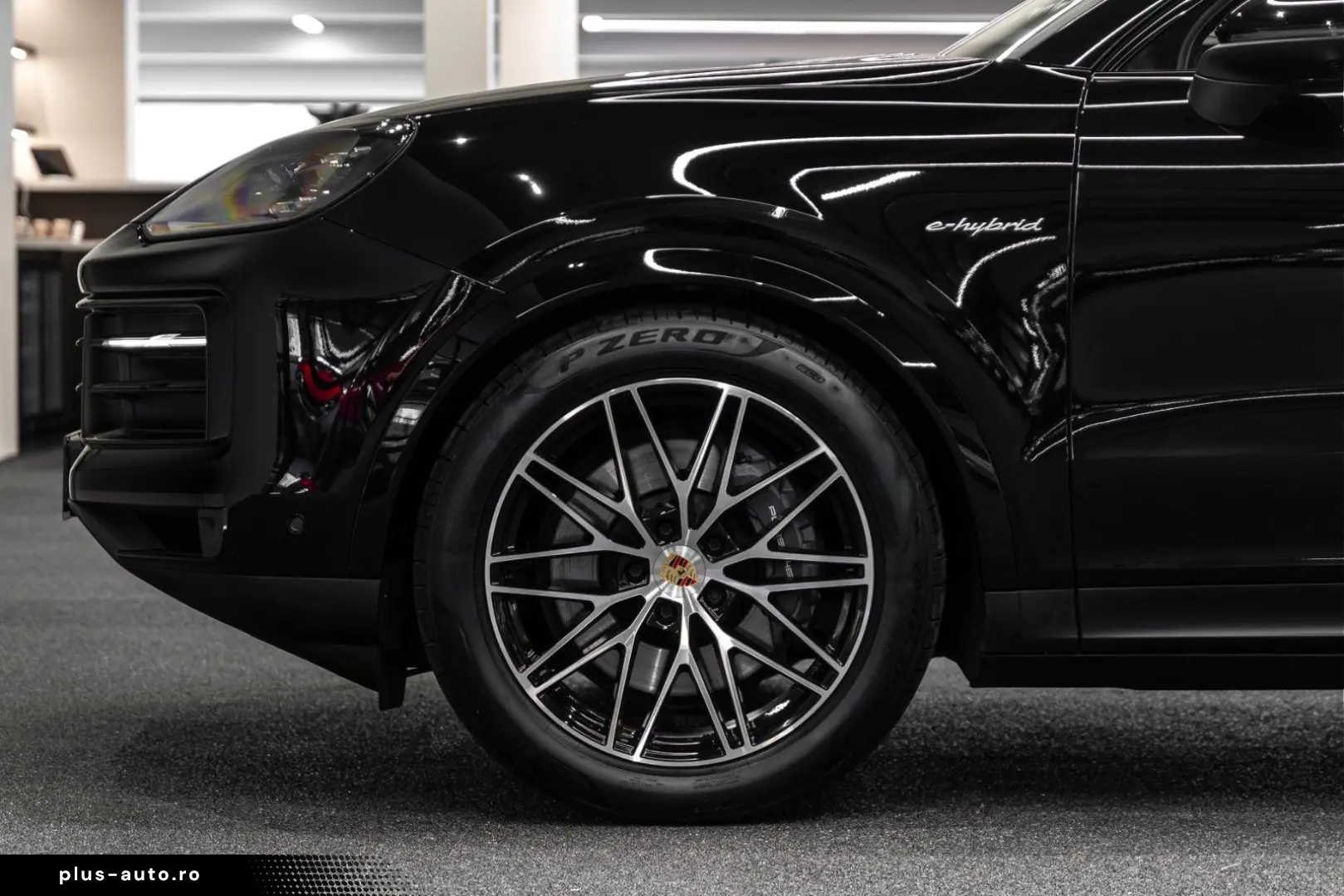 PORSCHE Cayenne Coupe E-Hybrid  BOSE  PASM  Panorama