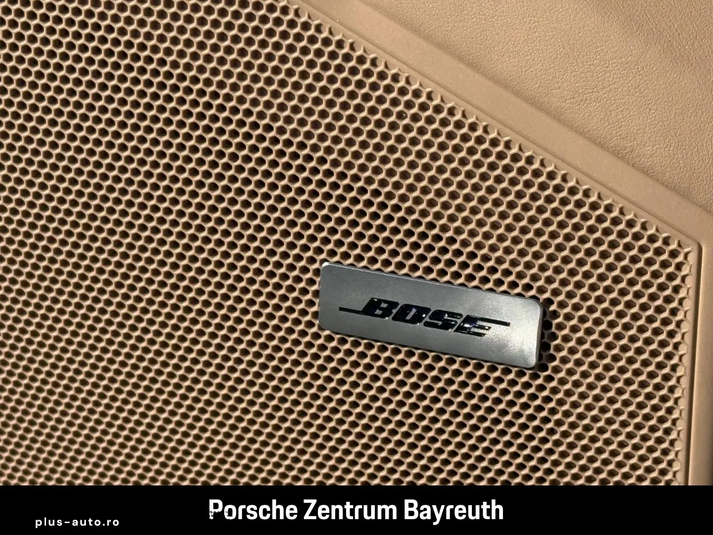 PORSCHE Cayenne Coupe E-Hybrid Hinterachslenk. HD-Matrix