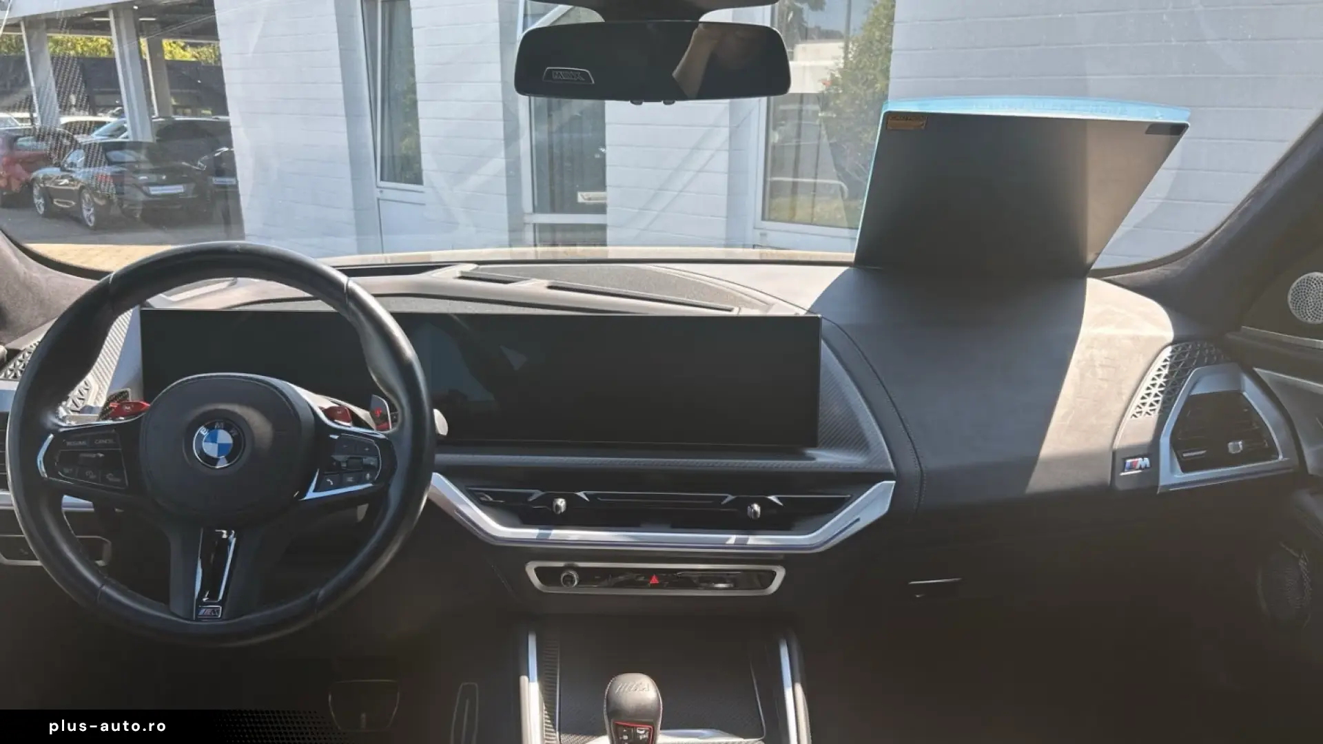 BMW XM M Driver Package Soft-Close