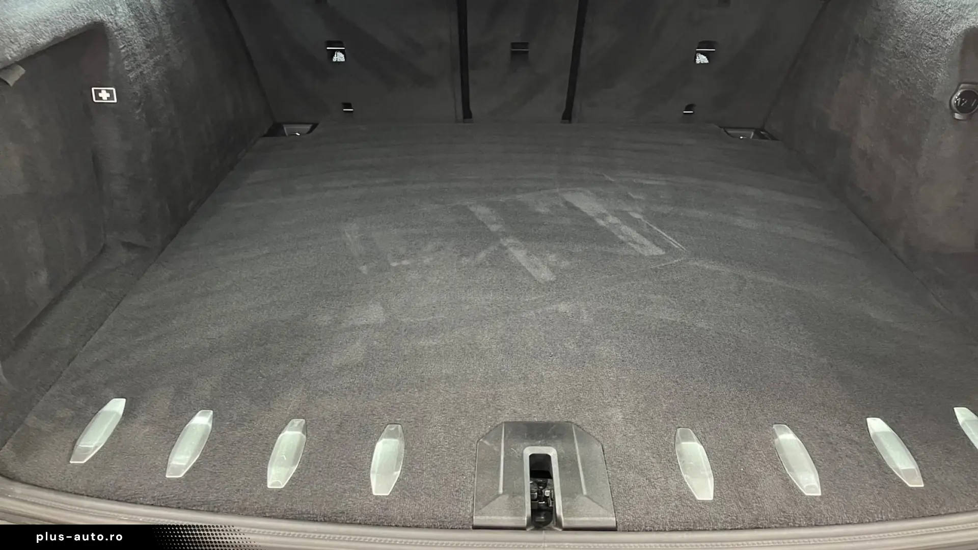 BMW XM 50e Massage AHK Driv.Assist