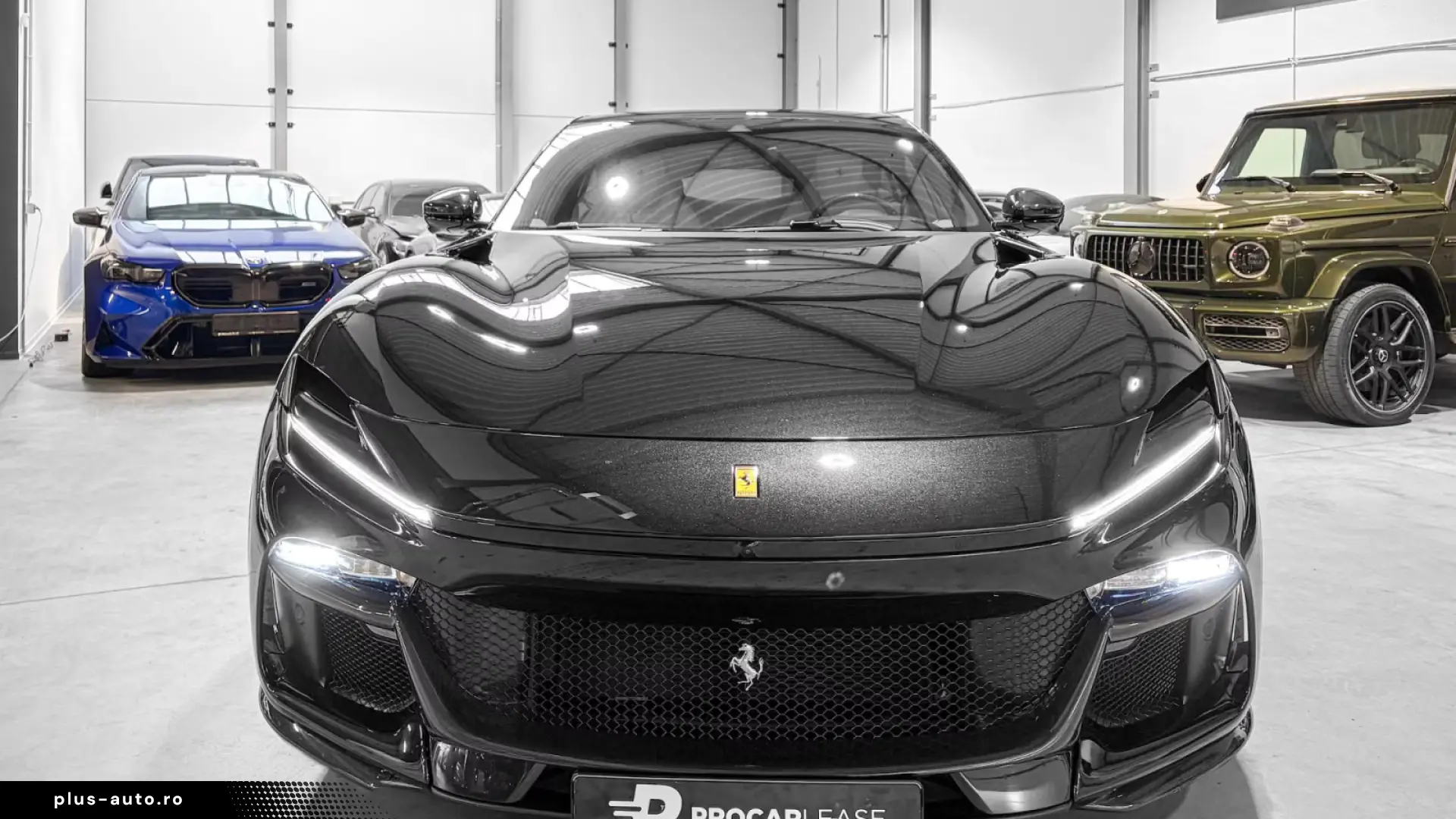 Ferrari Purosangue V12 725 CP
