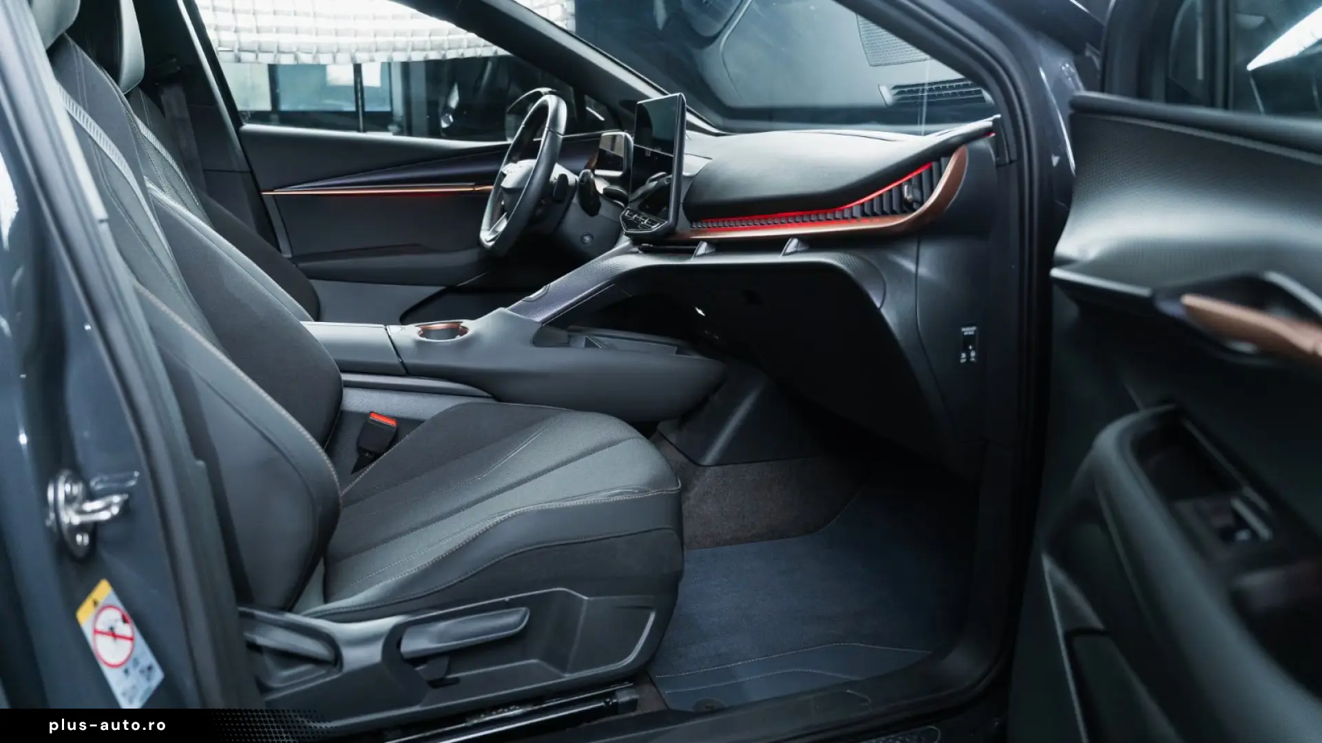Cupra Tavascan 210kW ACC 3-ZONE PA  CAMERA NAVI LED