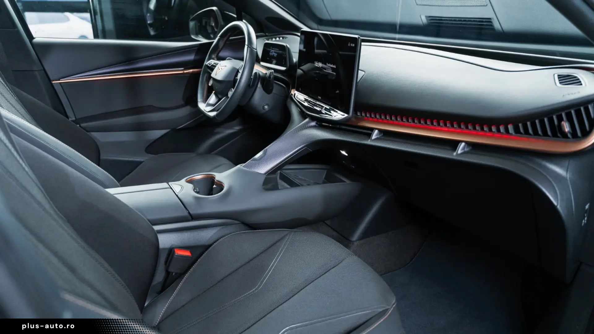 Cupra Tavascan 210kW ACC 3-ZONE PA  CAMERA NAVI LED