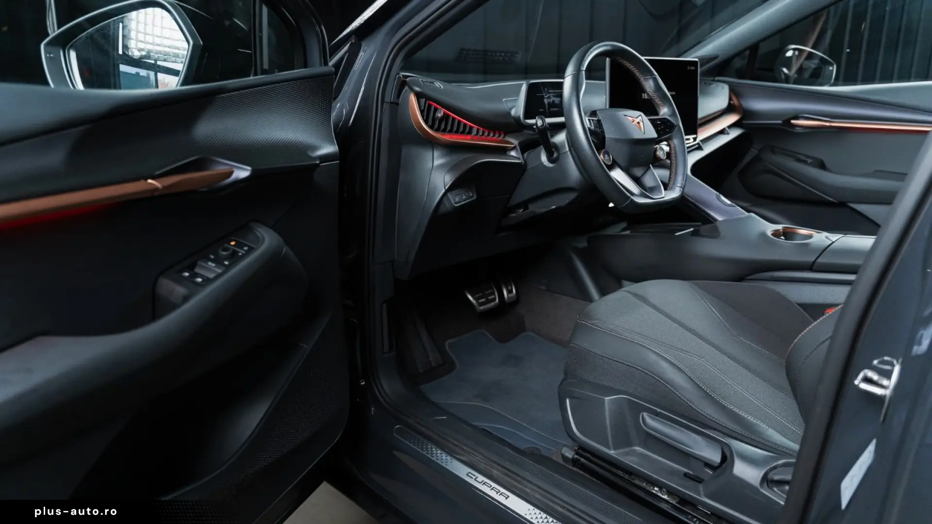 Cupra Tavascan 210kW ACC 3-ZONE PA  CAMERA NAVI LED