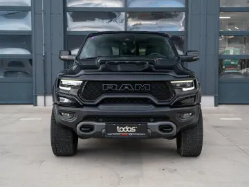Dodge RAM 1500 TRX 6.2 V8 Supercharged – 711 CP