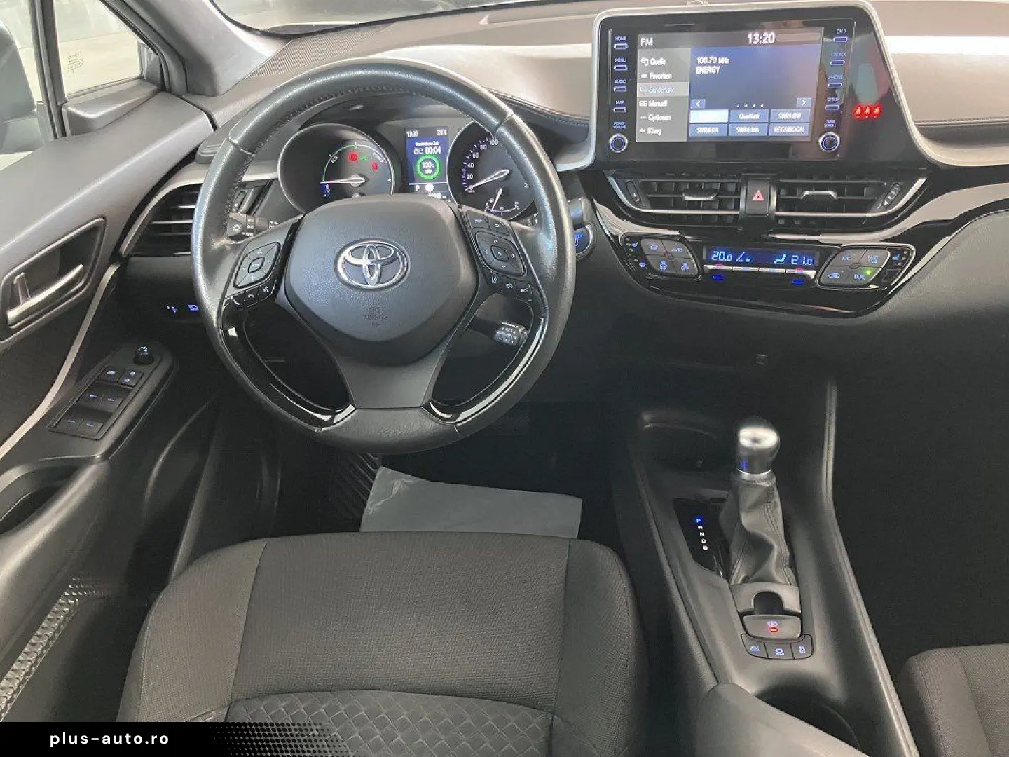 TOYOTA C-HR 1.8 Hybrid Flow - LED  Kamera  Sitzh.